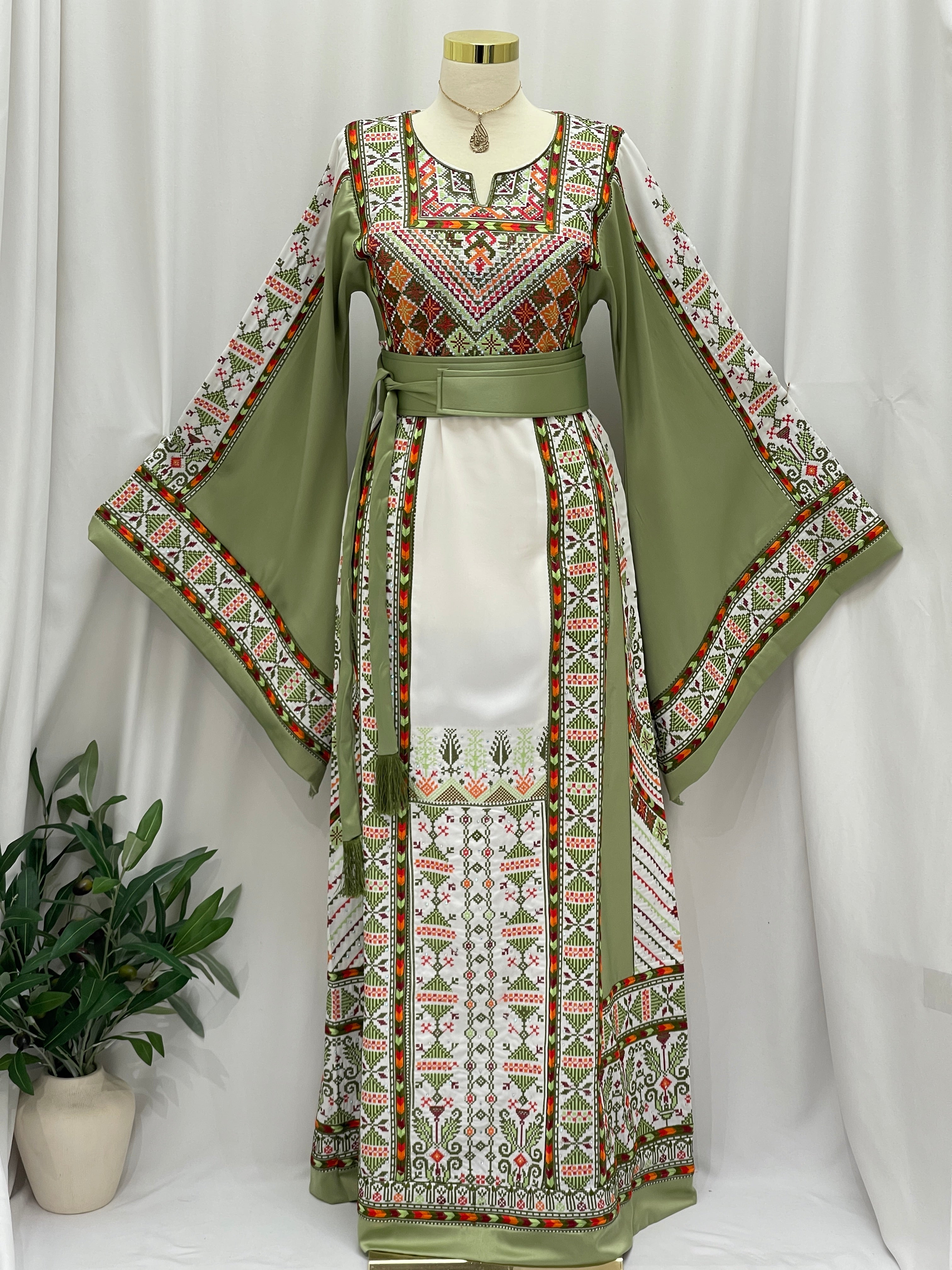Palestinian Embroidered Olive Thobe – Heritage Elegance