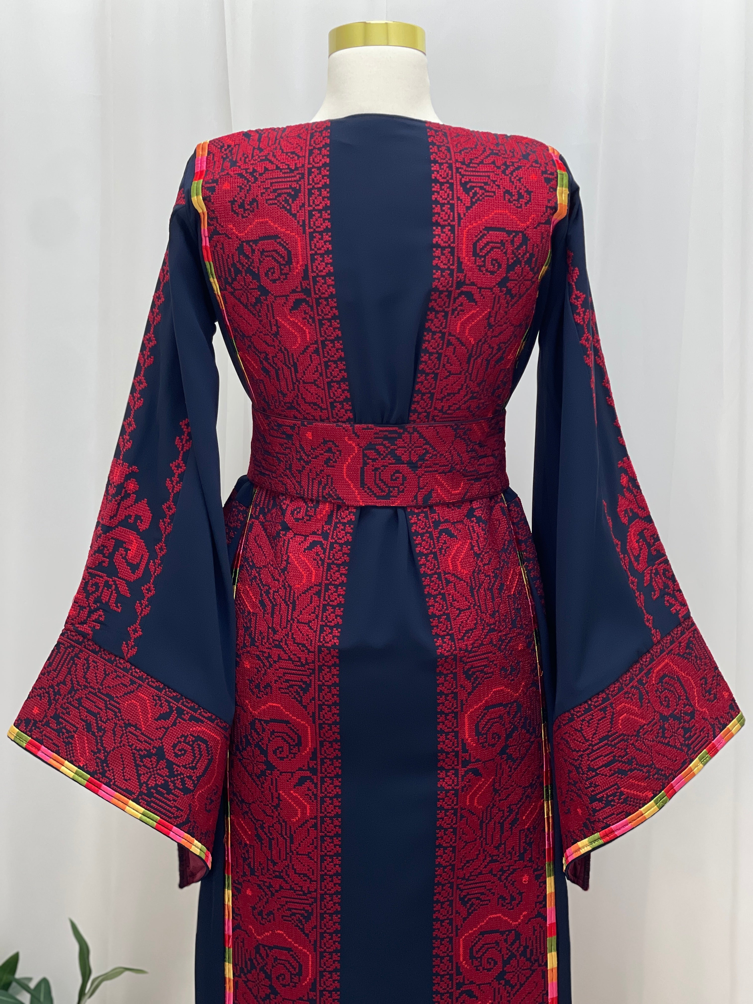 Dragon Heritage Embroidered Thobe