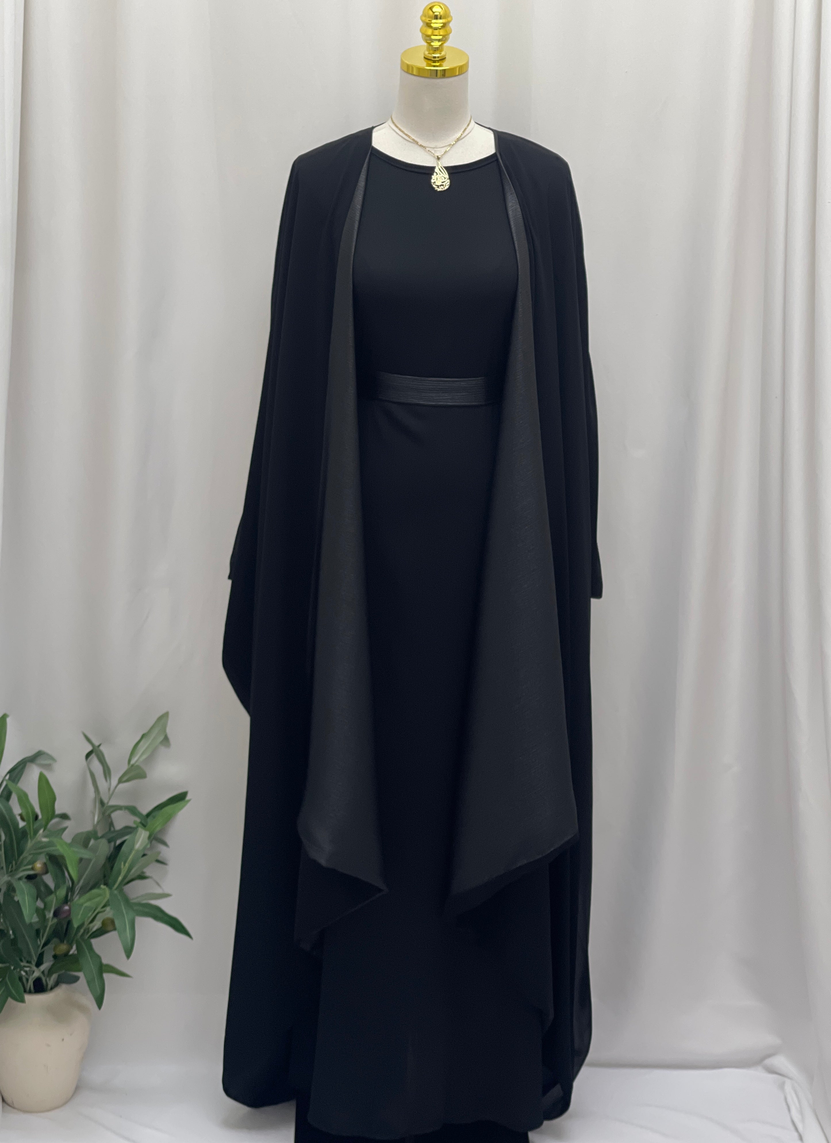 Reversible Satin-Crepe Abaya