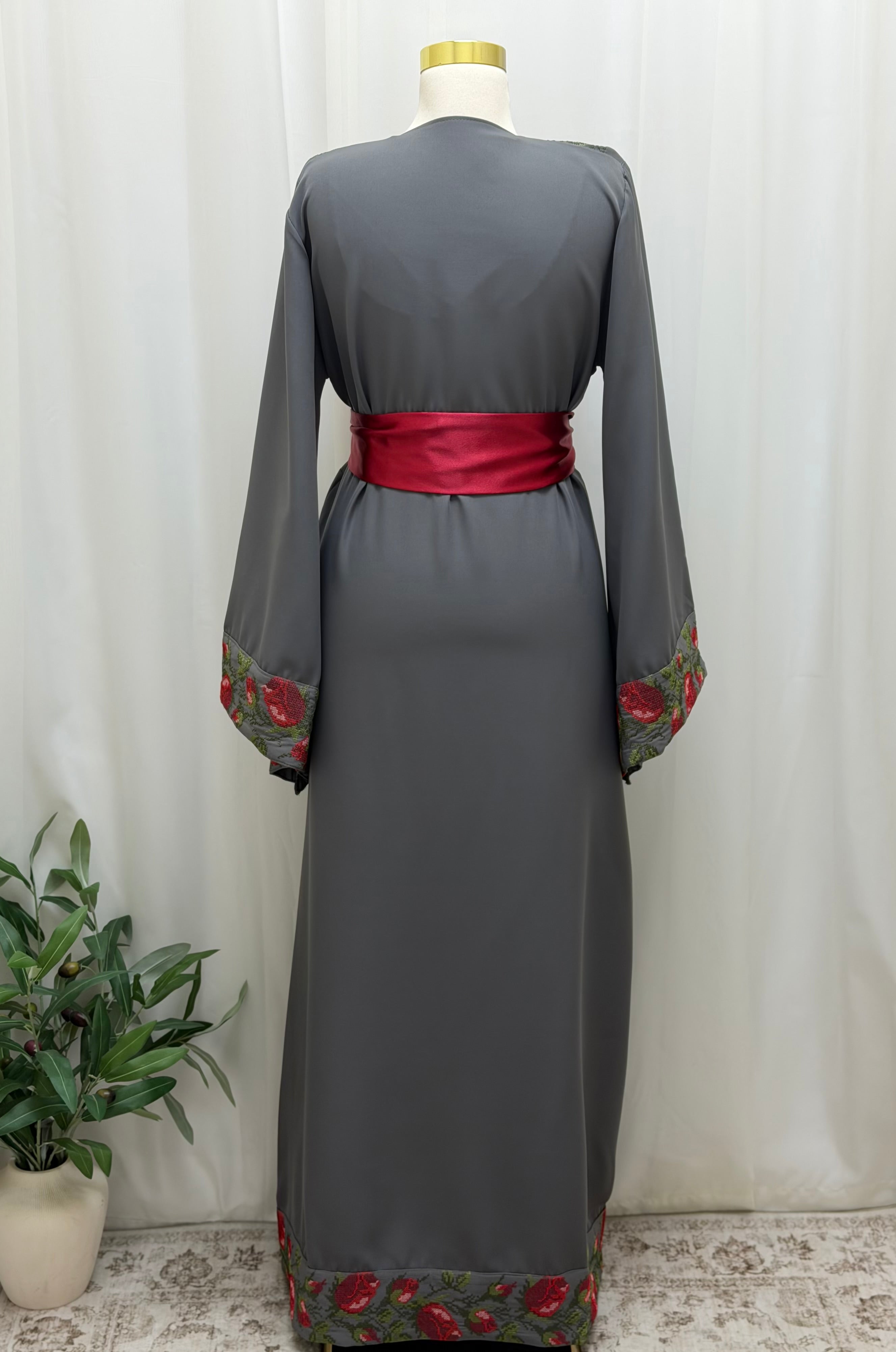 Thobe Layali Al Warad