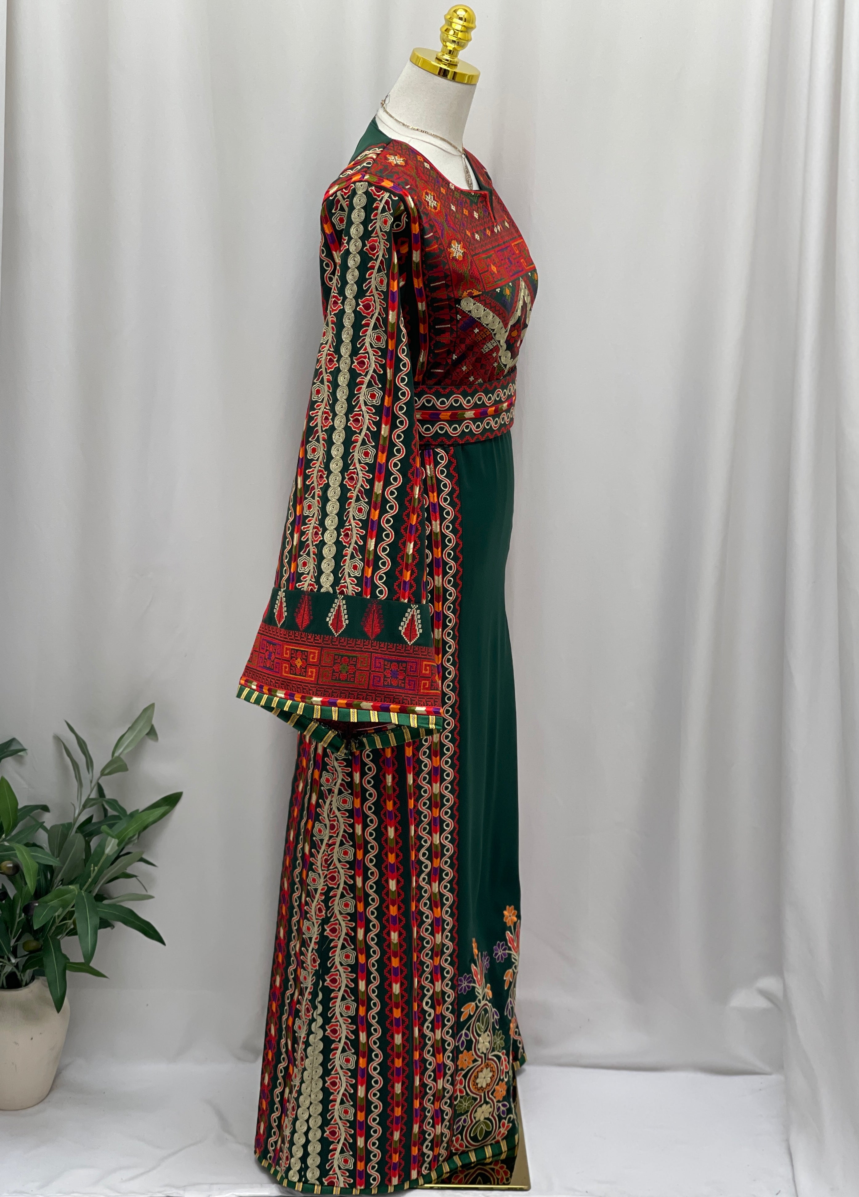 Palestinian Heritage Elegance Embroidered Thobe