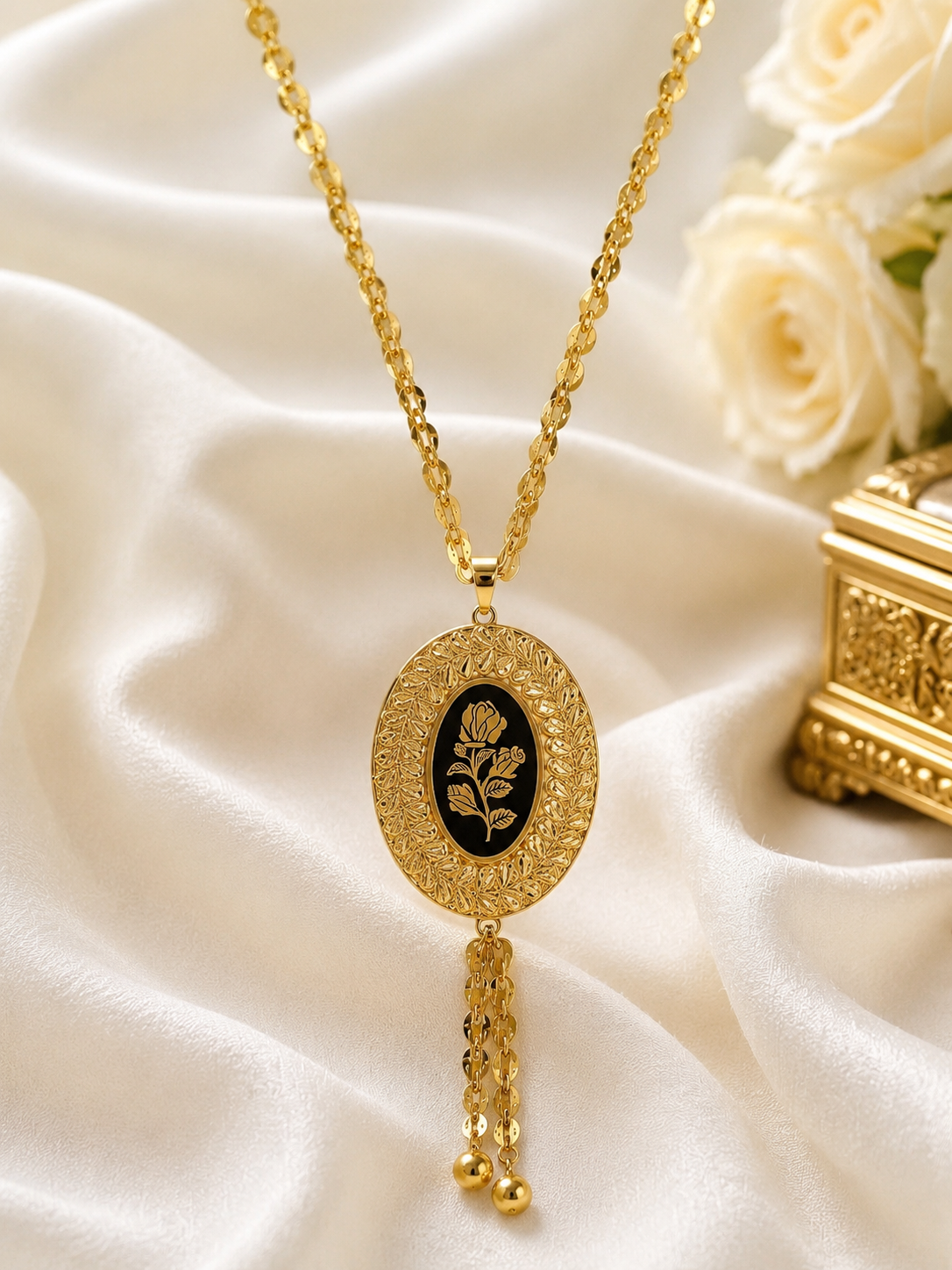 Rose Blossom Long Chain Necklace – Imitated Gold