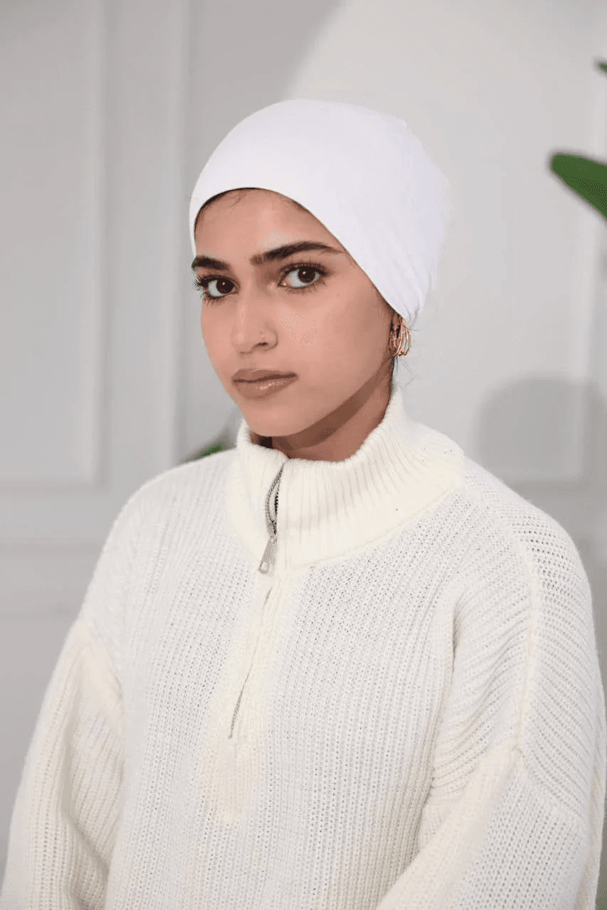 Underscarf Bonnet – Cotton (Seamless) construction helps prevent marks