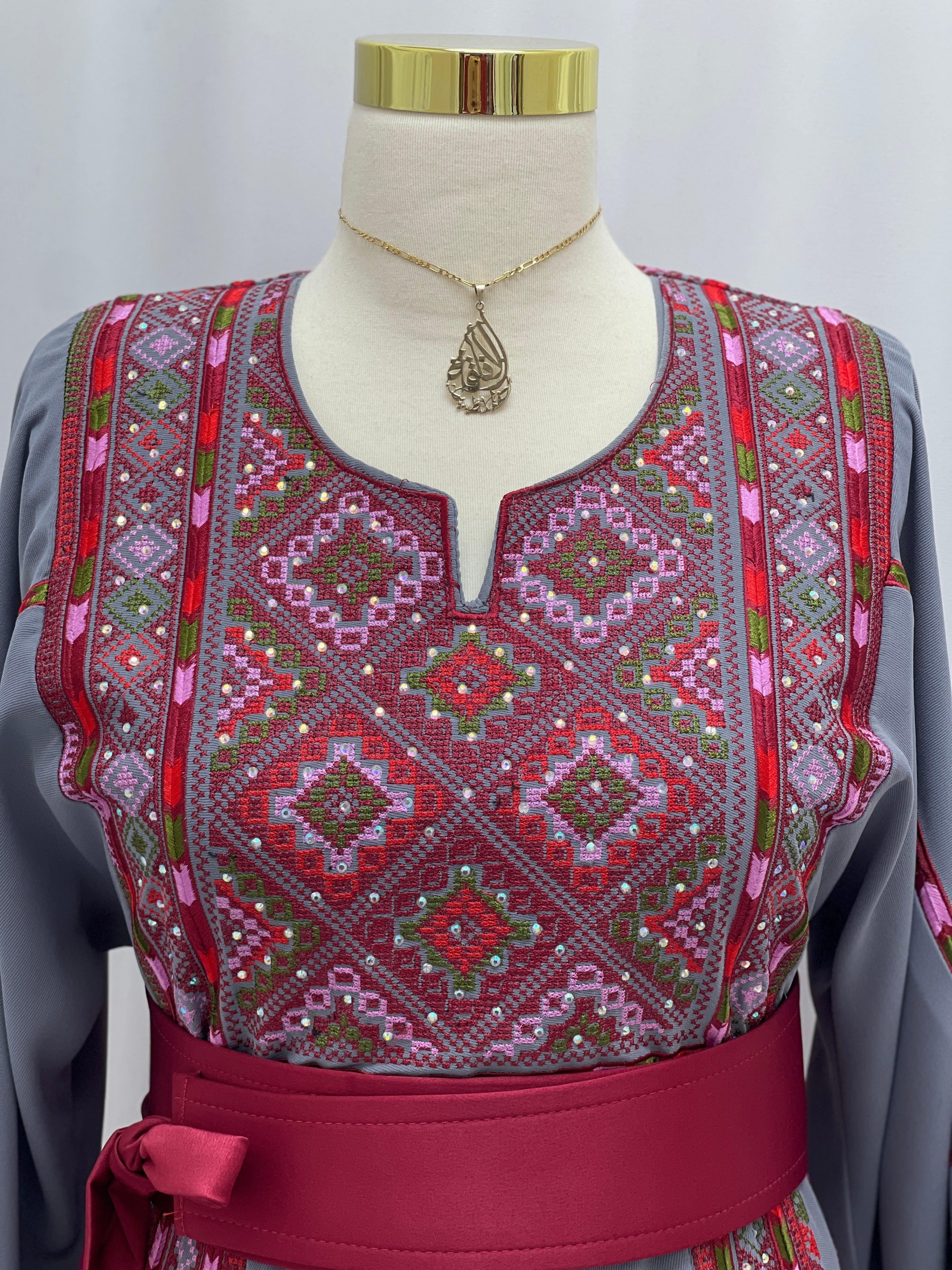 Majdal Elegance Embroidered Thobe