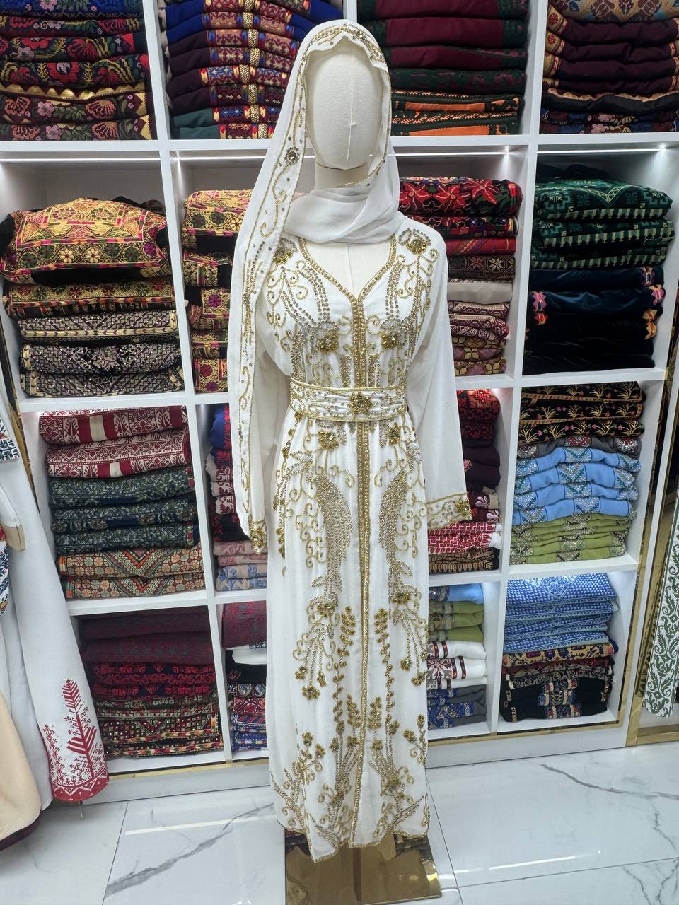 Noor Al Zahra Beaded Kaftan – Timeless Artisan Design