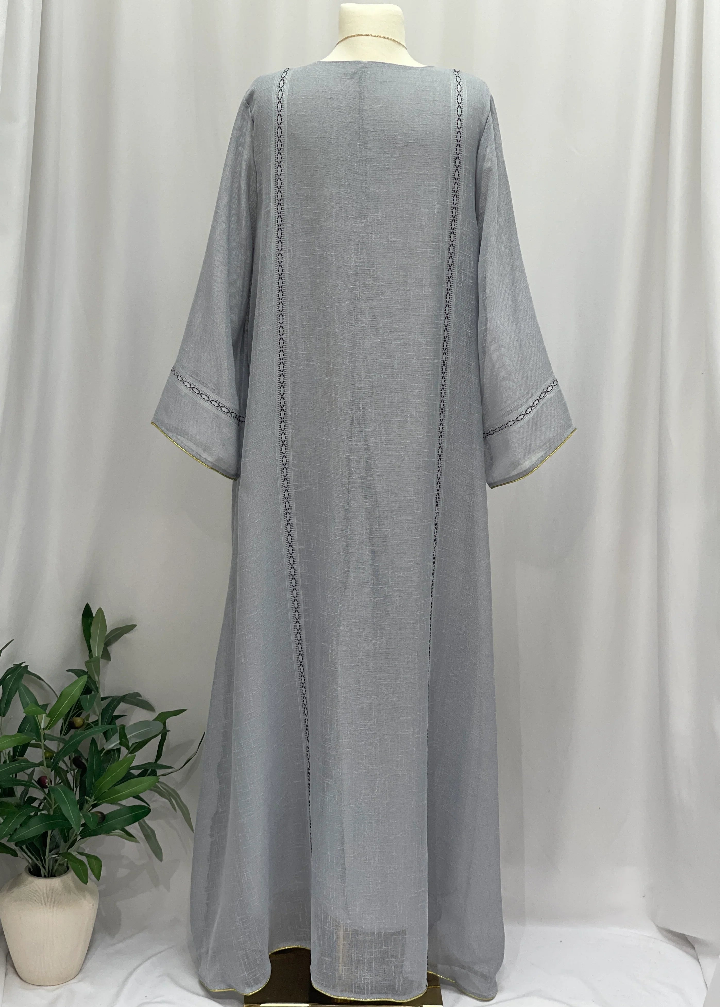 Elegance Kaftan – Flowing Comfort & Style - Palestinian Elegance