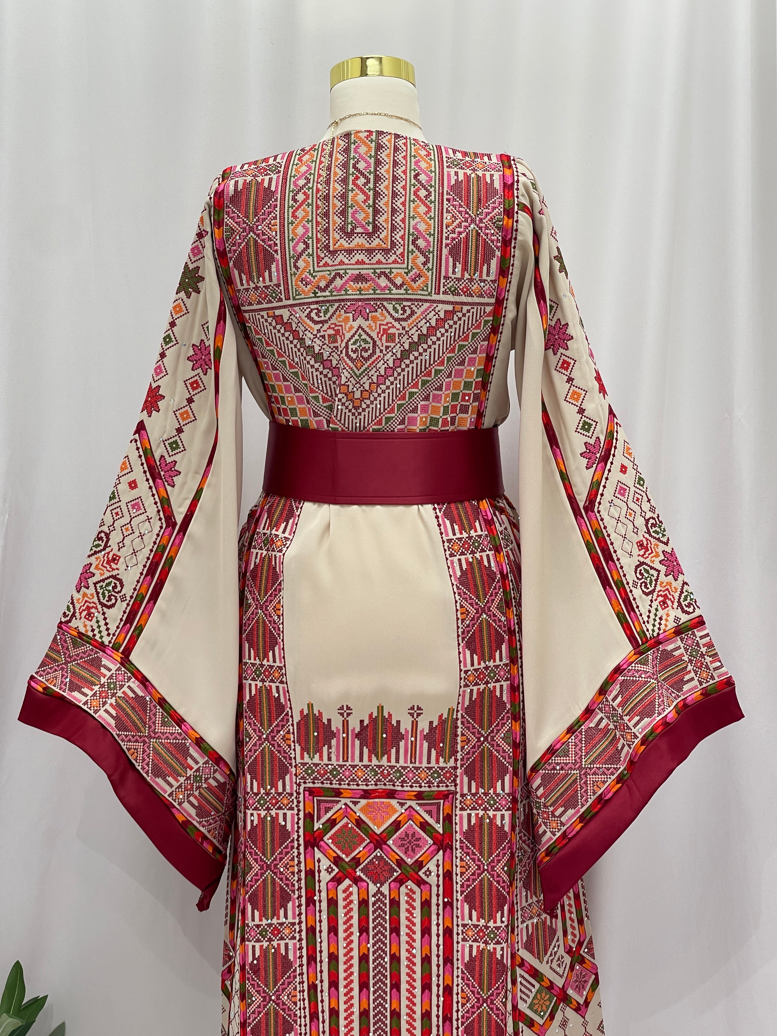 Eliana Embroidered Thobe