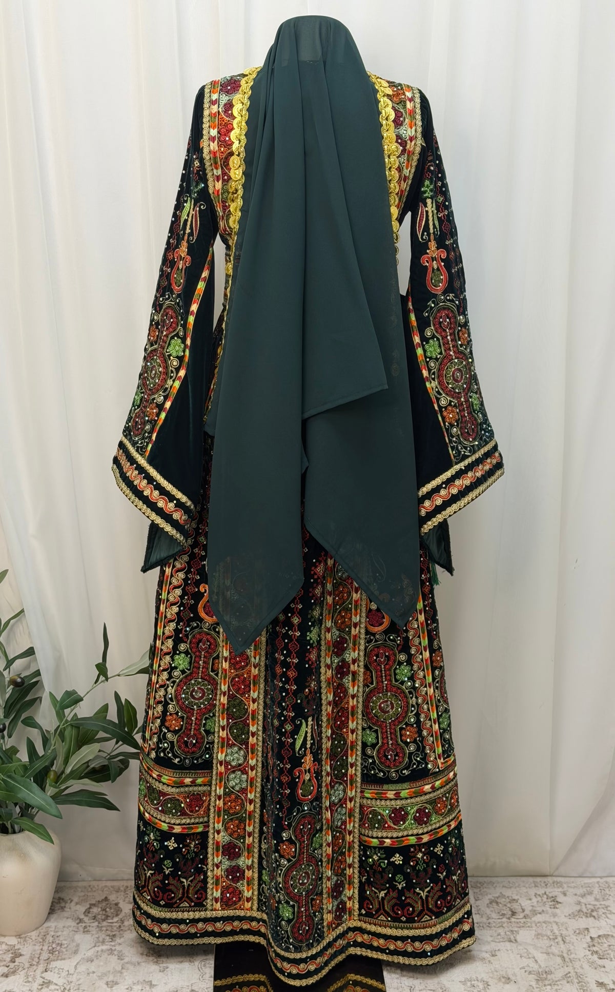 Yasmeen Coin-Trimmed Tie Shawl-Khirka