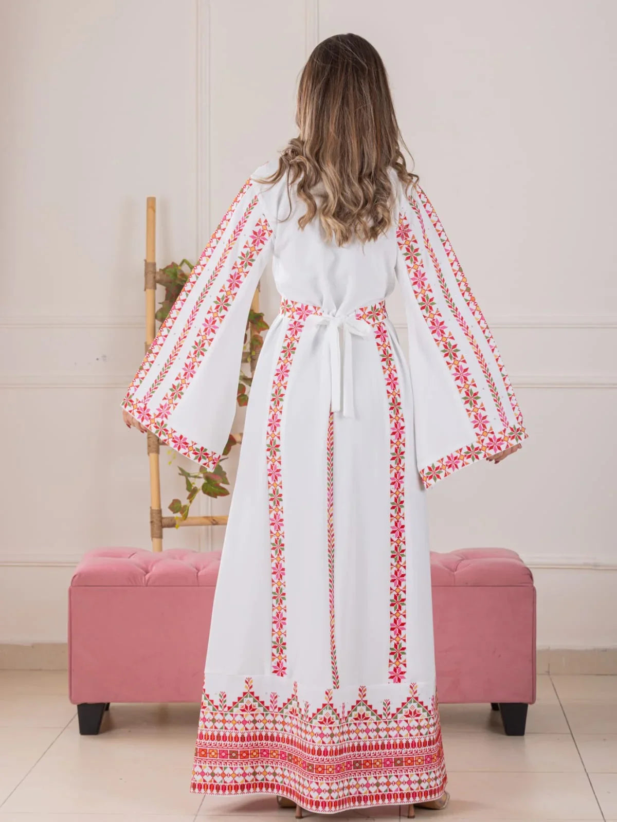 ثوب فلسطيني مطرز بسيط – زي تاتريز تقليدي