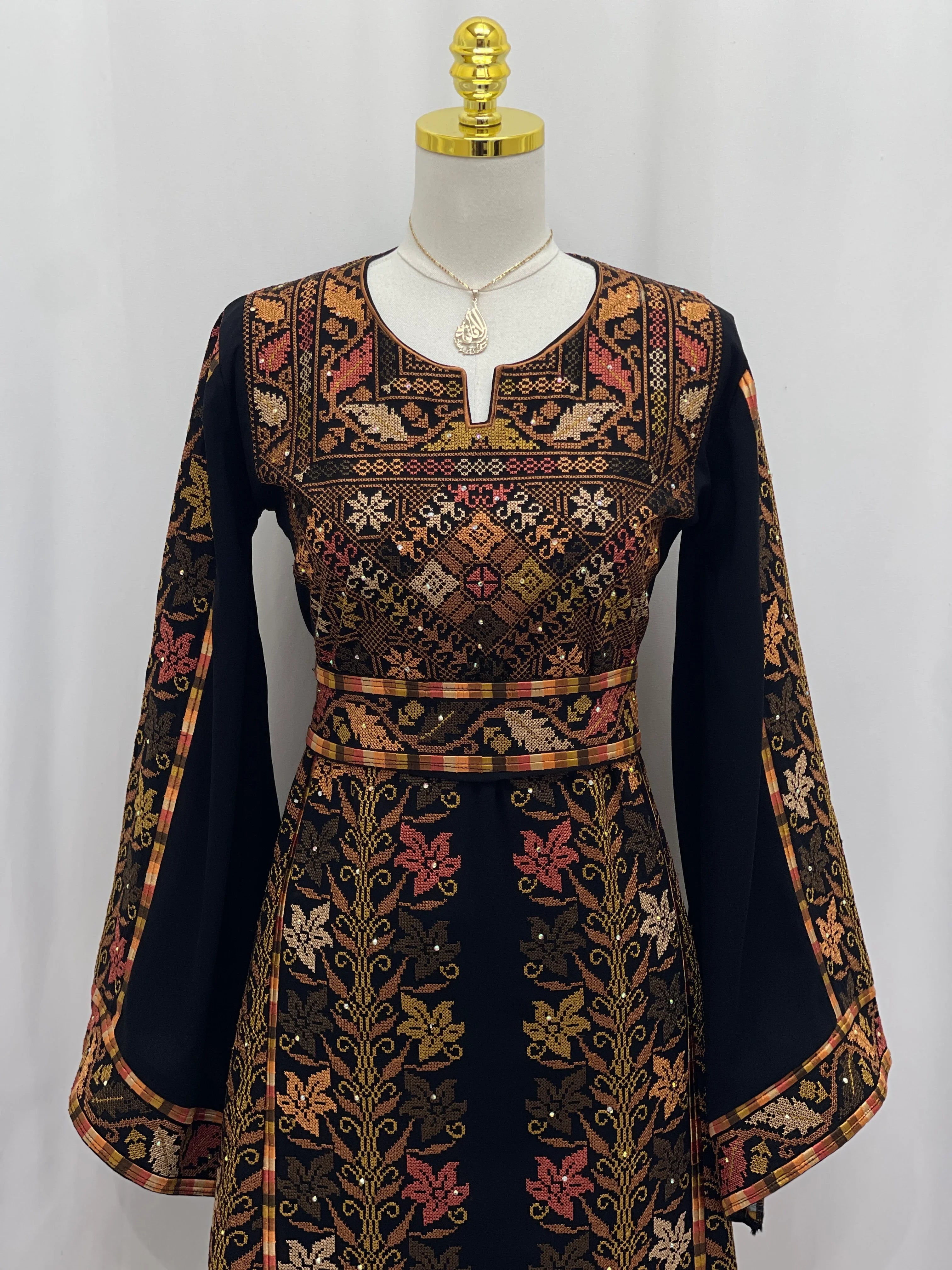 ثوب زهرة الفلسطينيين