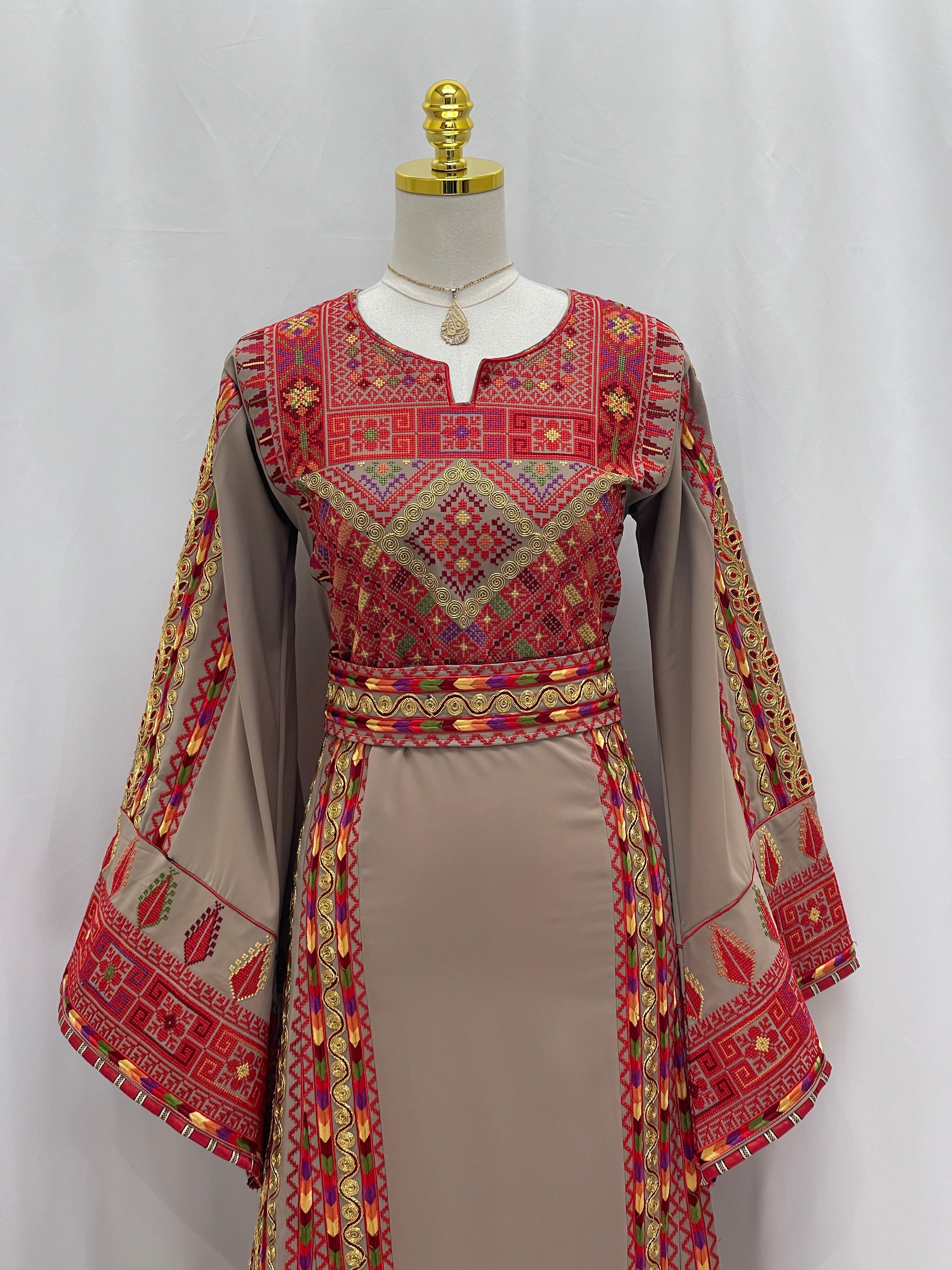 Almajed Embroidered Thoub: A Timeless Piece That Embodies Elegance And Majesty Palestinian Elegance