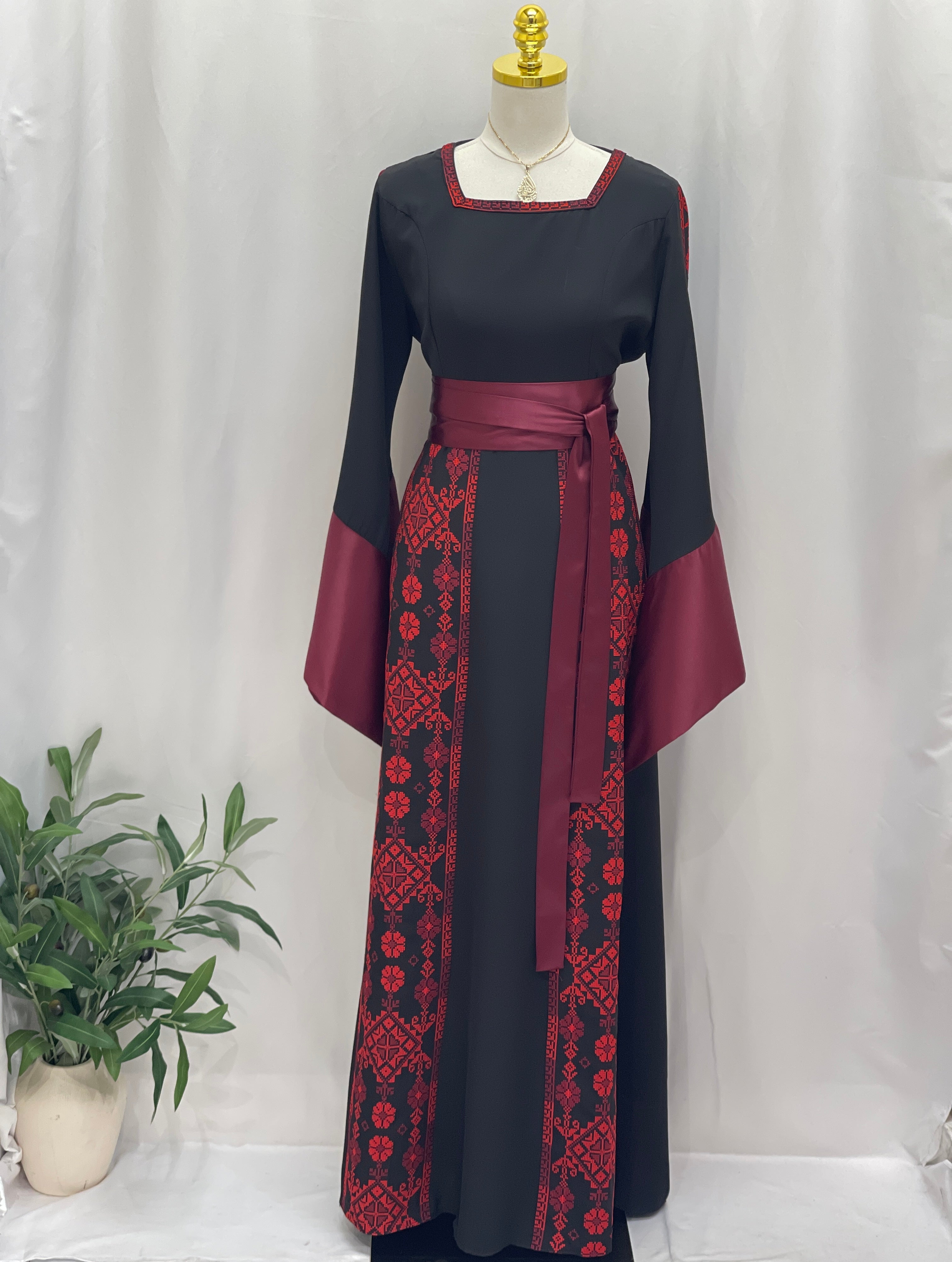 Ansam Heritage Thoub Dress Palestinian Elegance