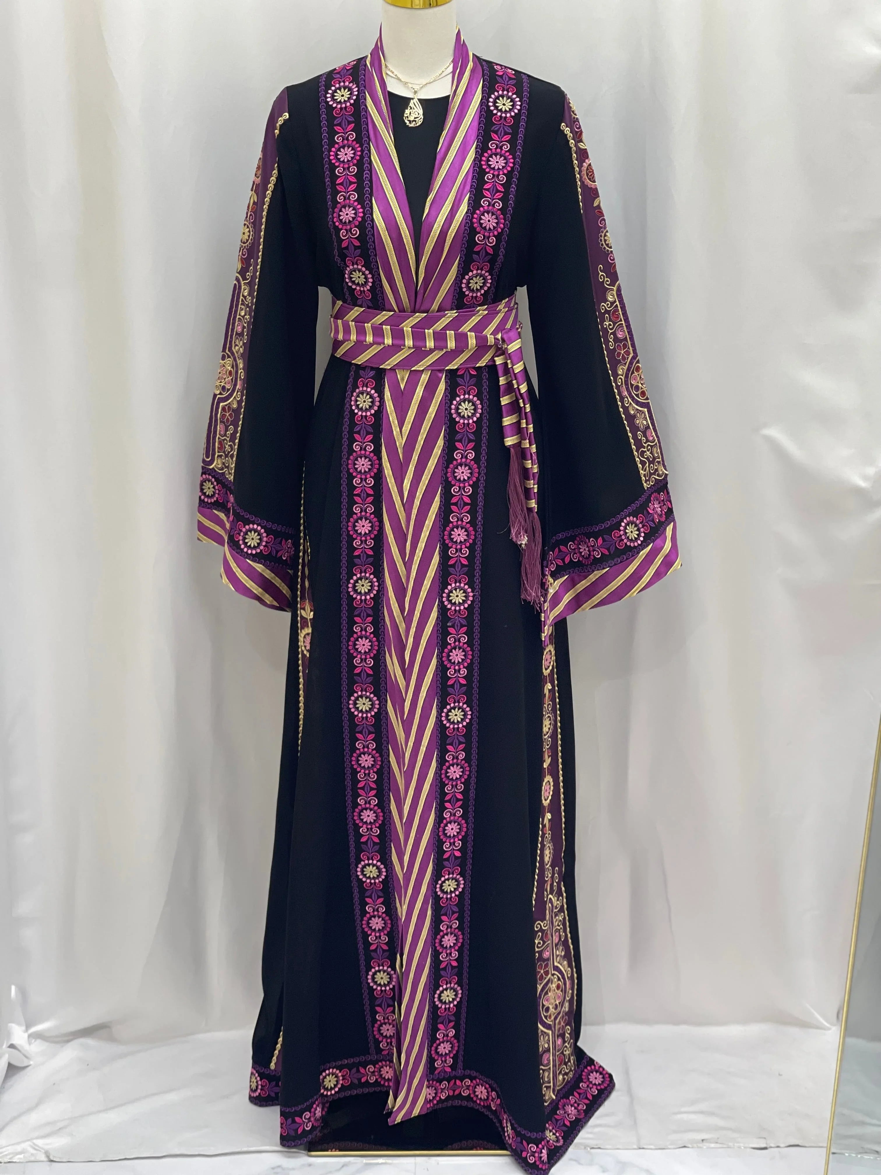 Areej Embroidered Kashmir Open Abaya - Elegance & Versatility - Palestinian Elegance