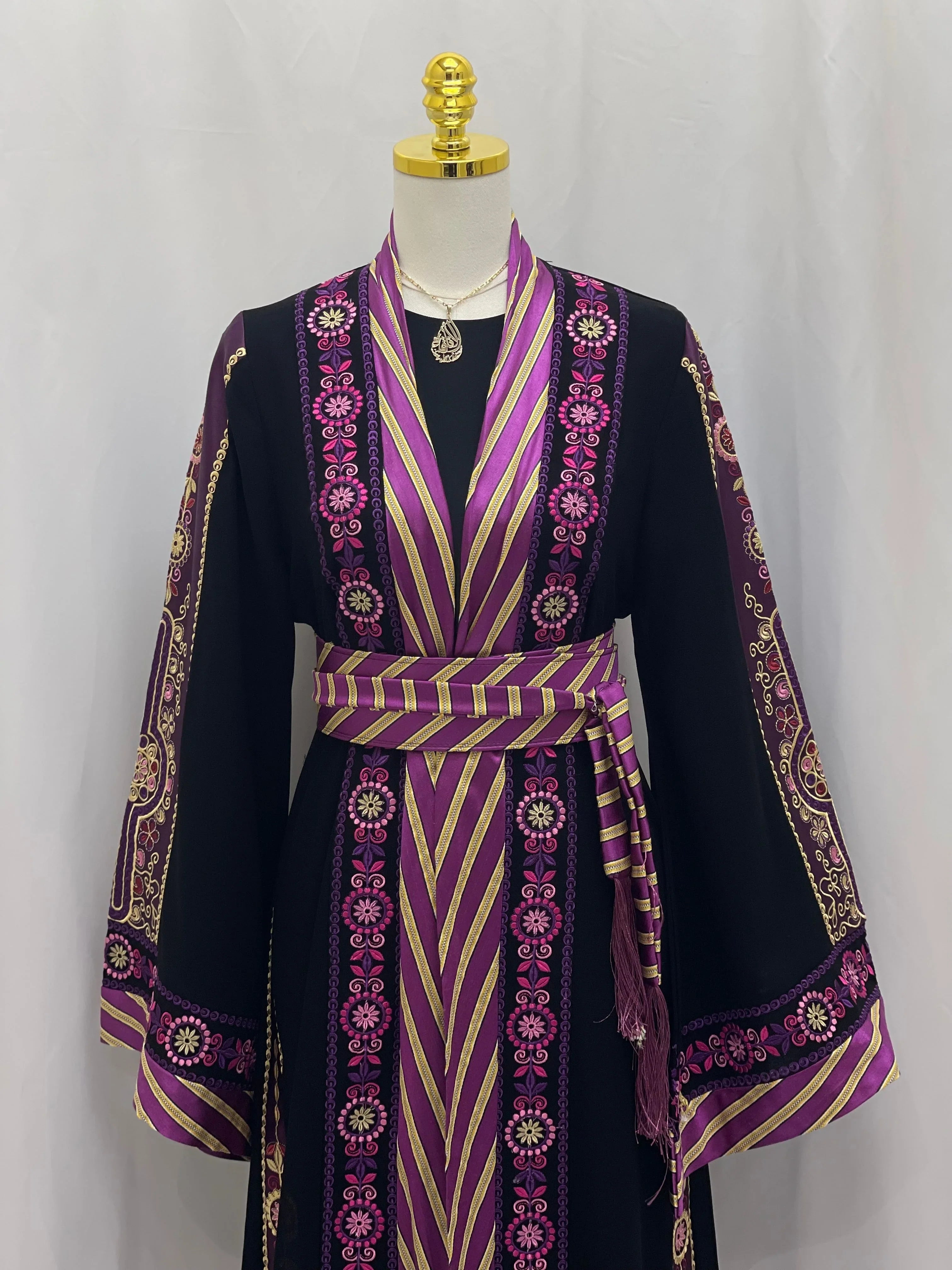 Areej Embroidered Kashmir Open Abaya - Elegance & Versatility - Palestinian Elegance
