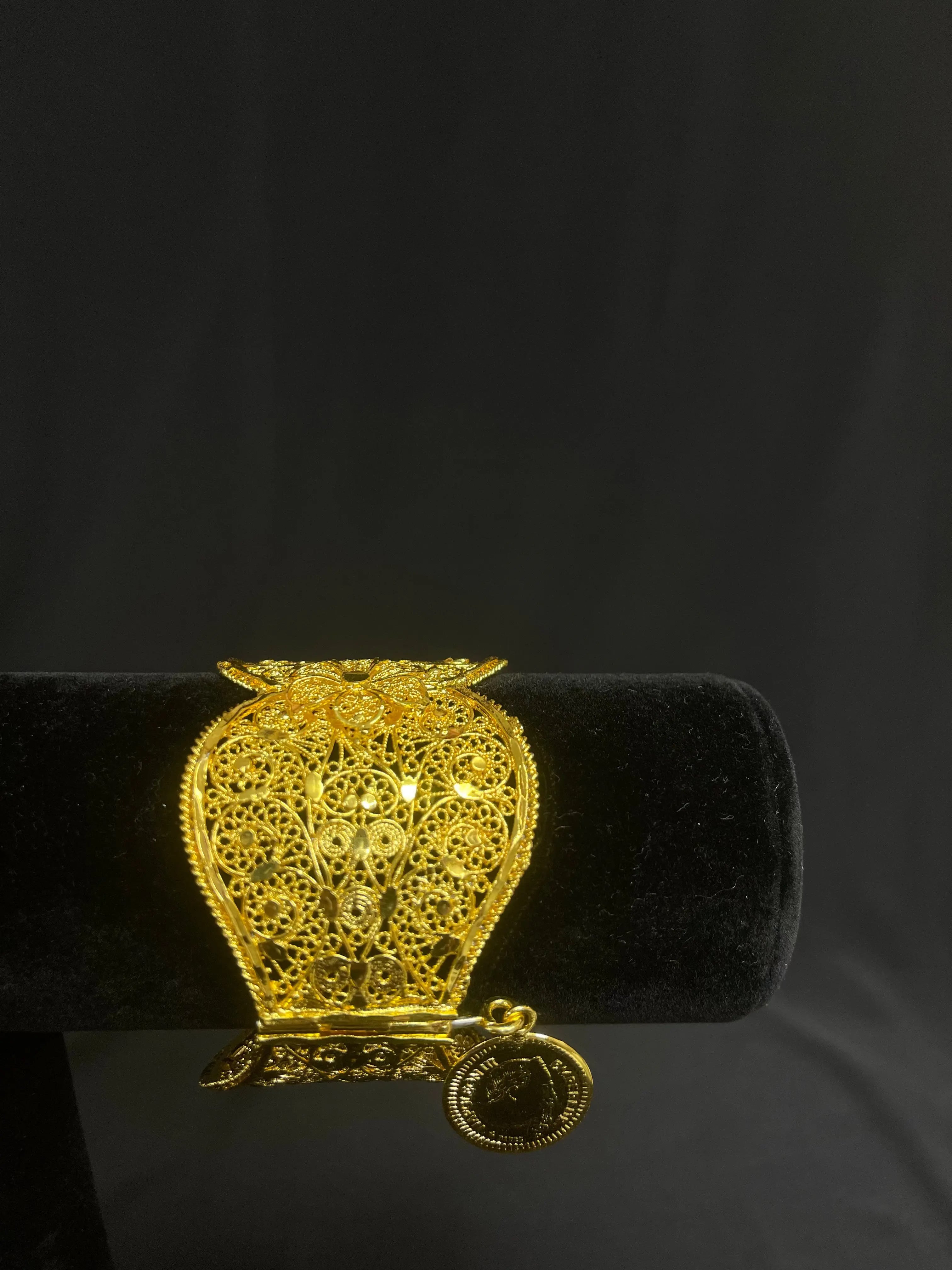 Lera Imitated Gold decorative bracelet with intricate filigree design from Palestinian Elegance