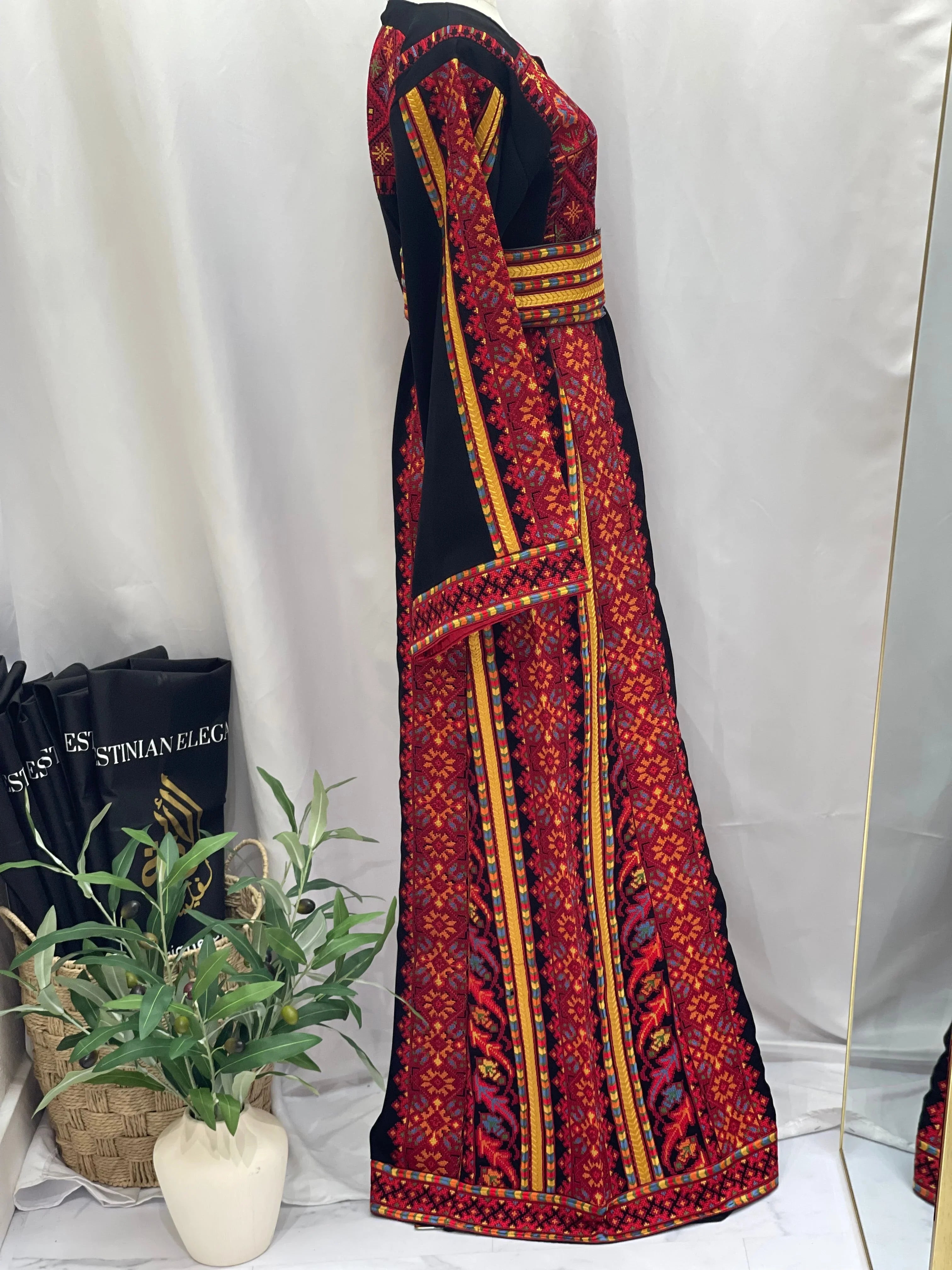 Authentic Heritage Embroidered Thoub: Cultural Elegance & Timeless Beauty Palestinian Elegance