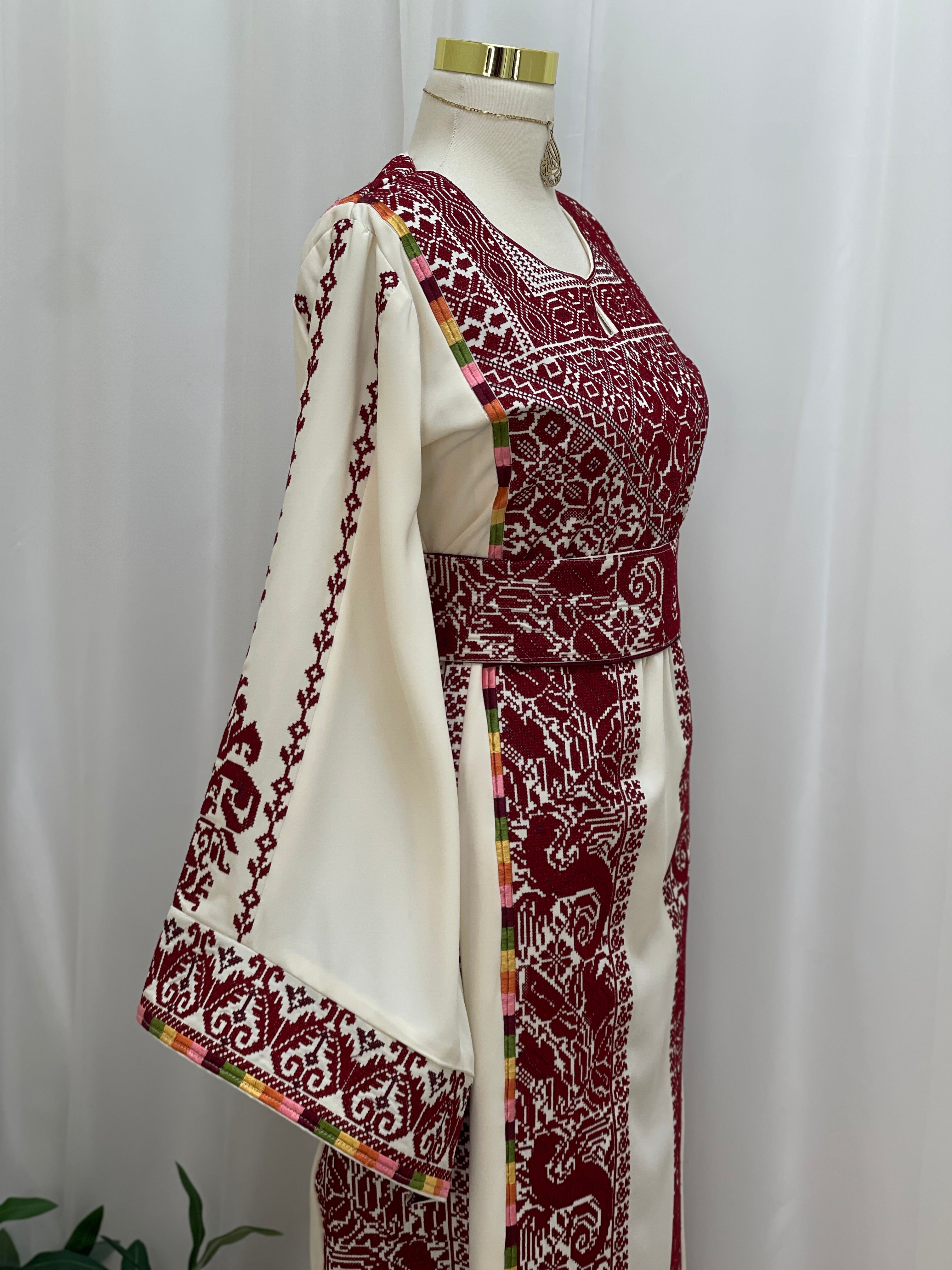 Dragon Heritage Embroidered Thobe
