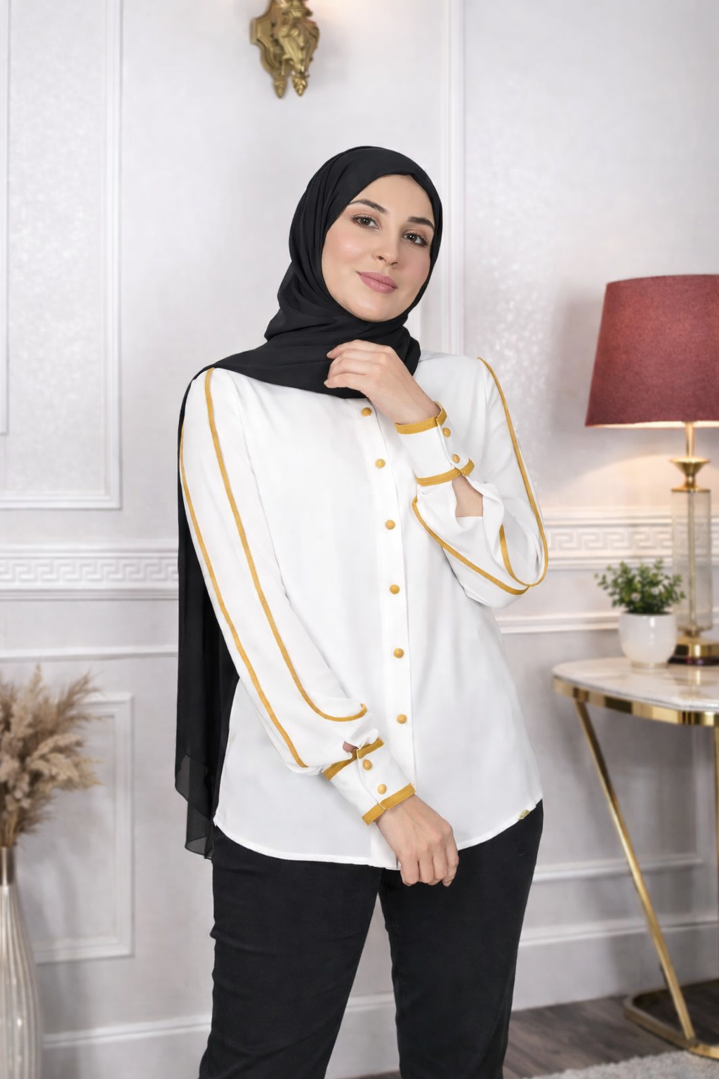 Contrast Ping Shirt-The unique contrasting colors add a modern twist to a classic shirt