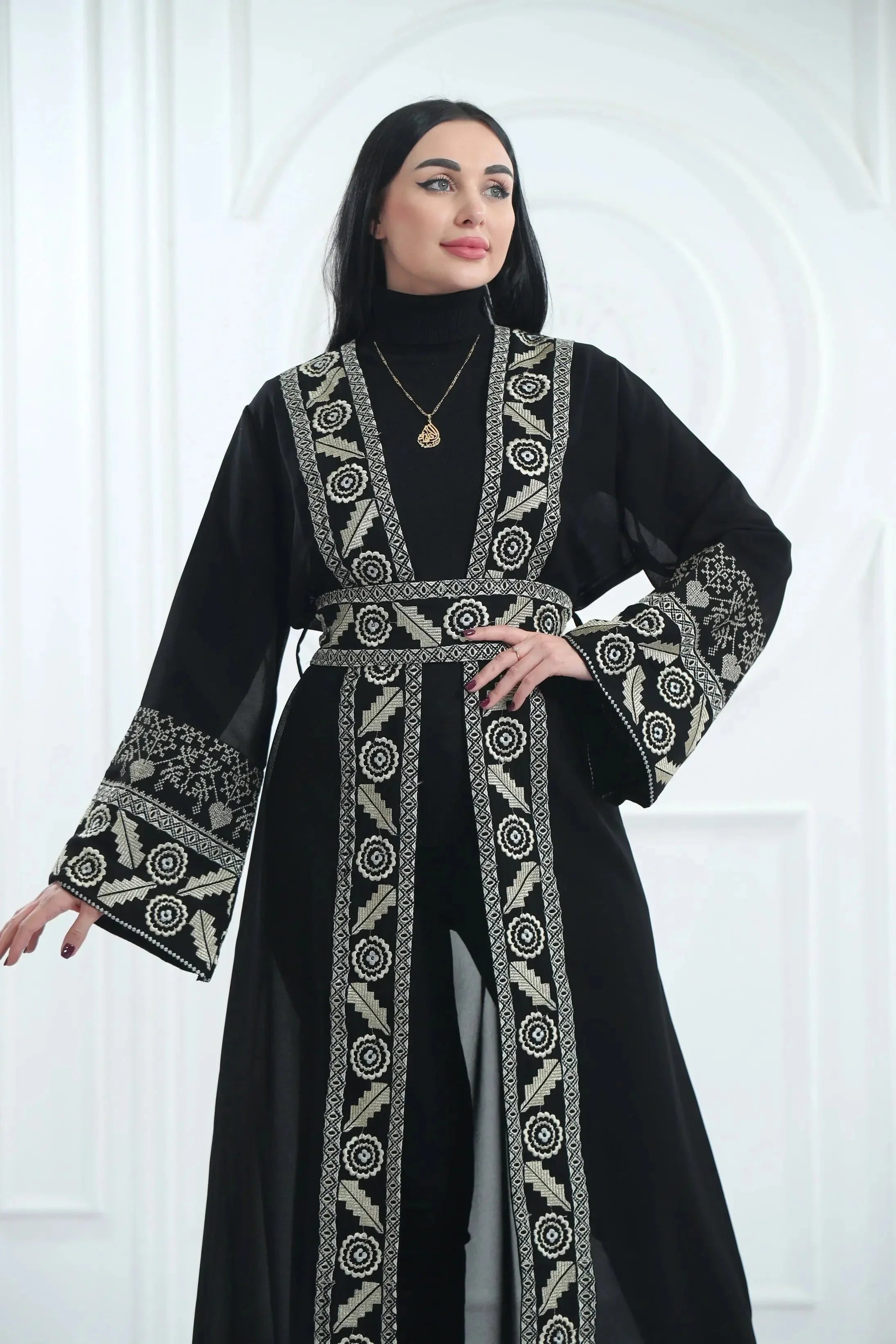 Chiffon Bisht with Luxurious Reed Gold Embroidery: Elegance & Sophistication Palestinian Elegance
