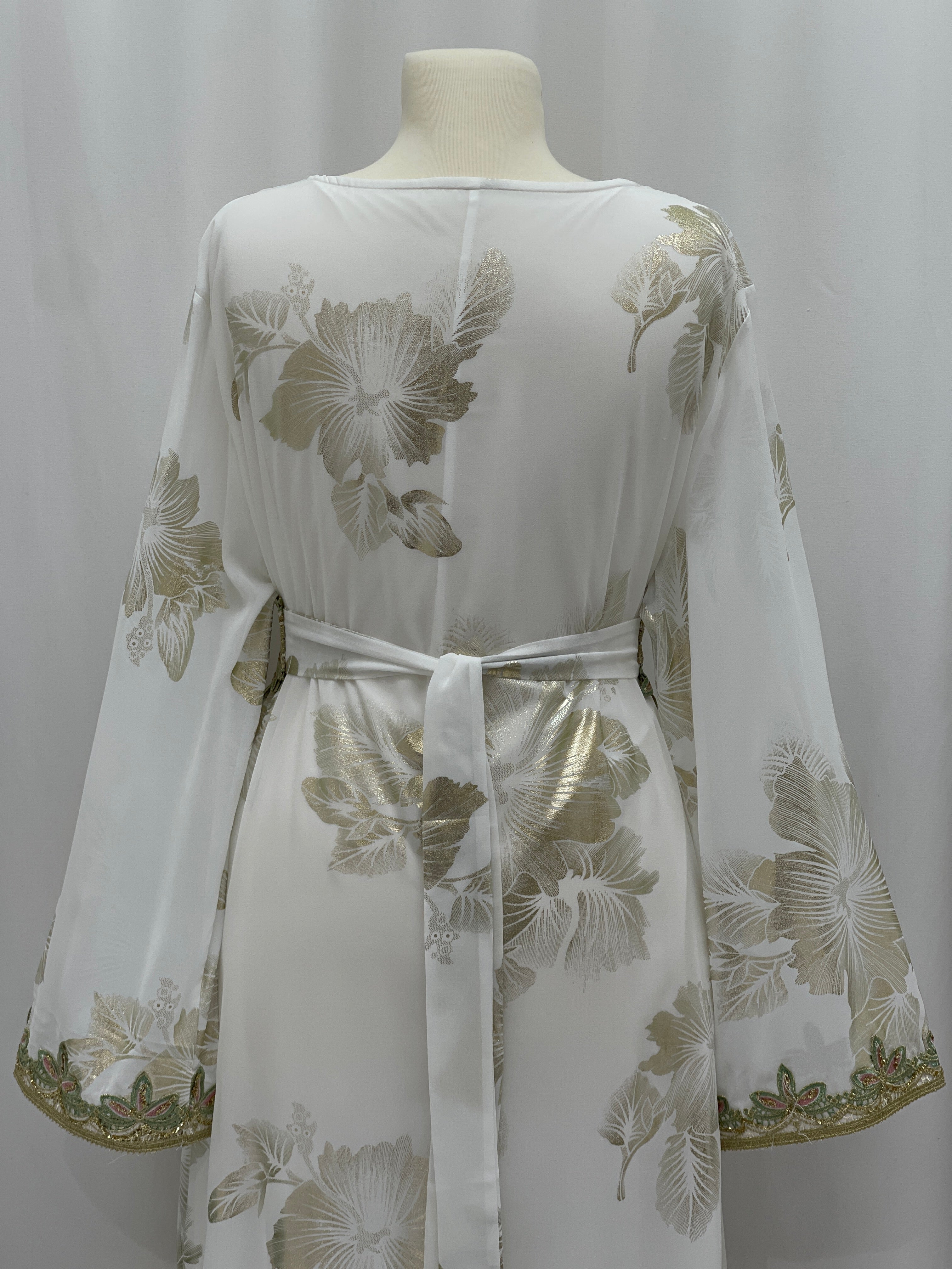 Ethereal Bloom Kaftan – Soft, Flowing Elegance