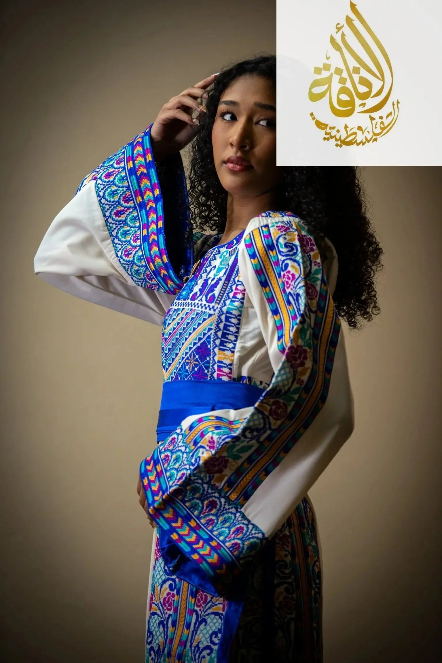 Distinctive Roses Embroidered Thoub: Sophisticated Elegance & Unique Charm Palestinian Elegance