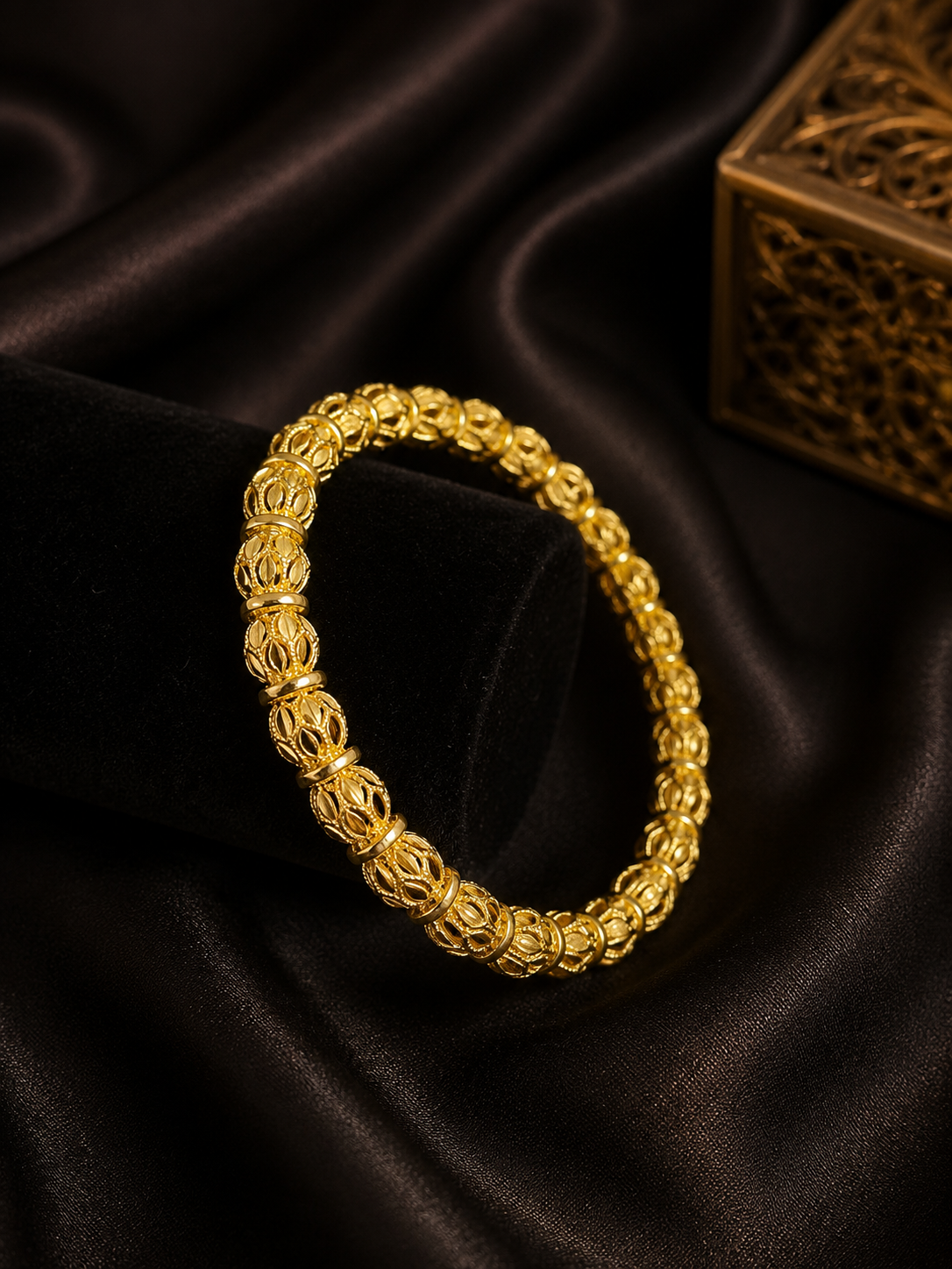 Kawther Imitated Gold Bangle