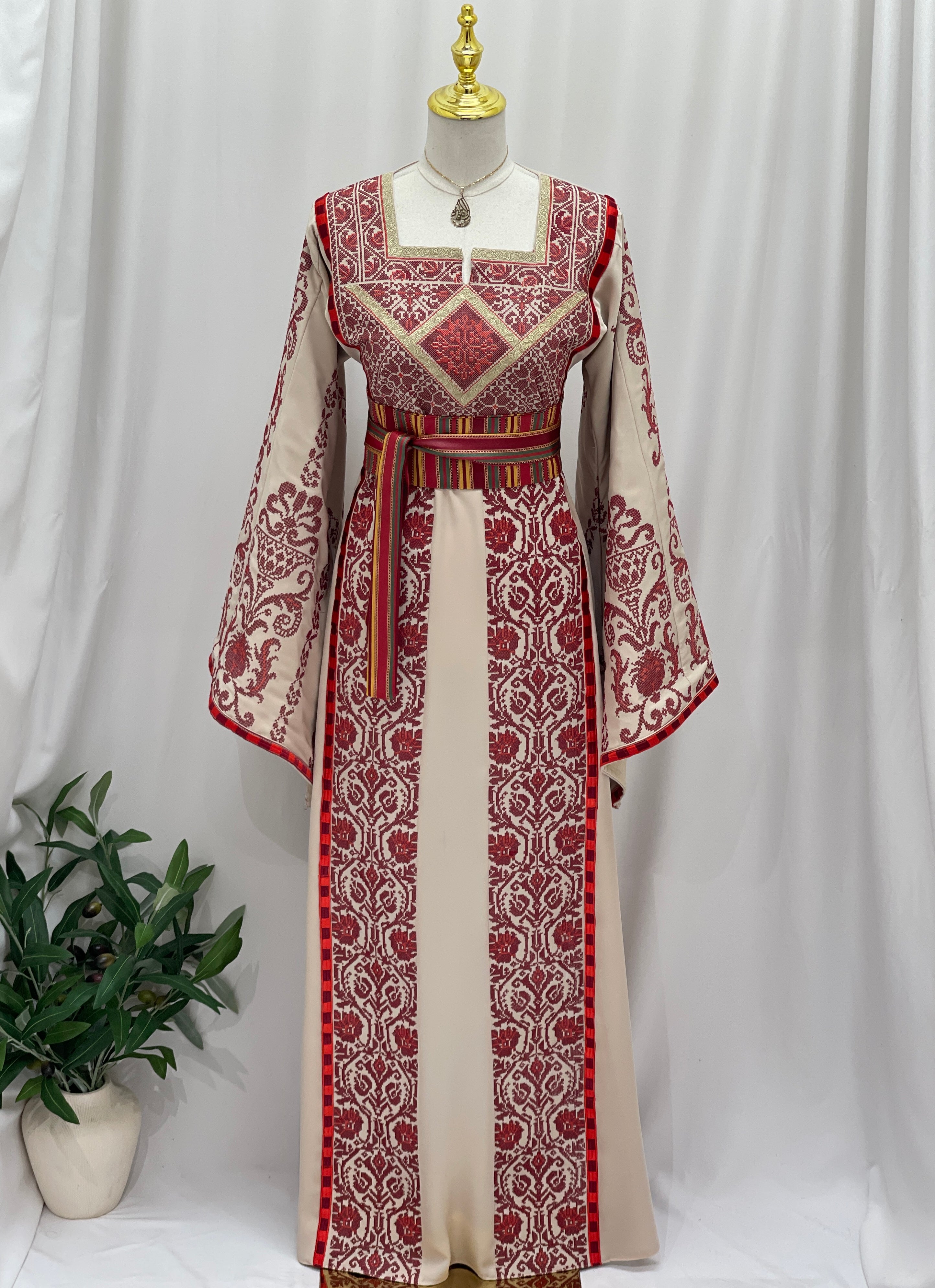 Traditional Palestinian Embroidered Thobe – with Saiah Belt