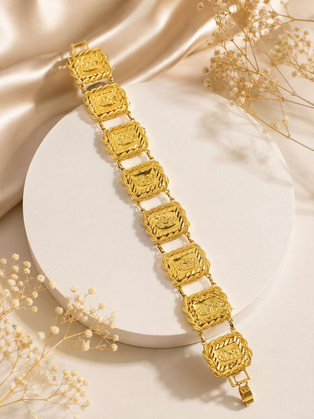 Imitated Gold Squared Bracelet
