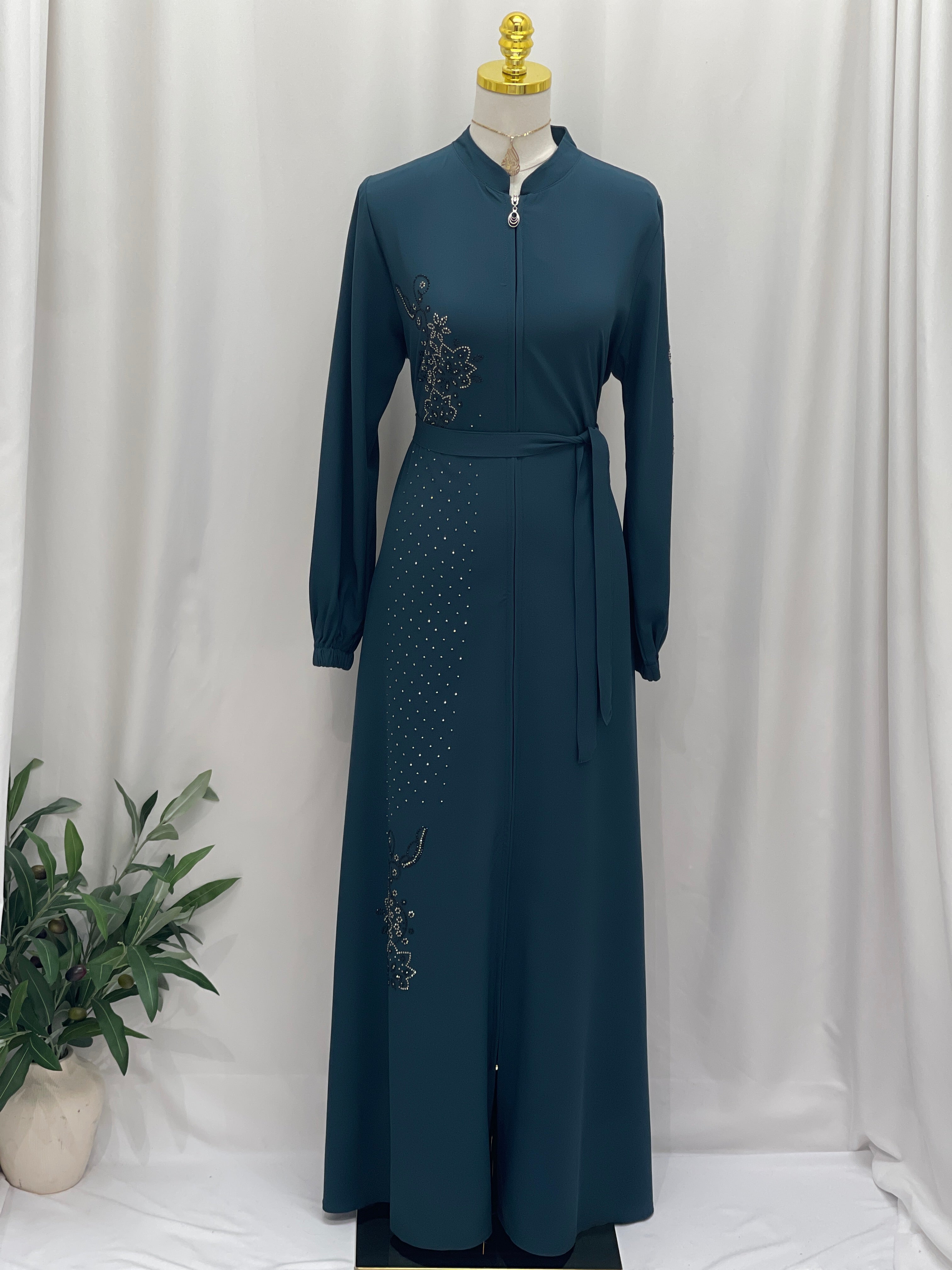 Riqah Abaya