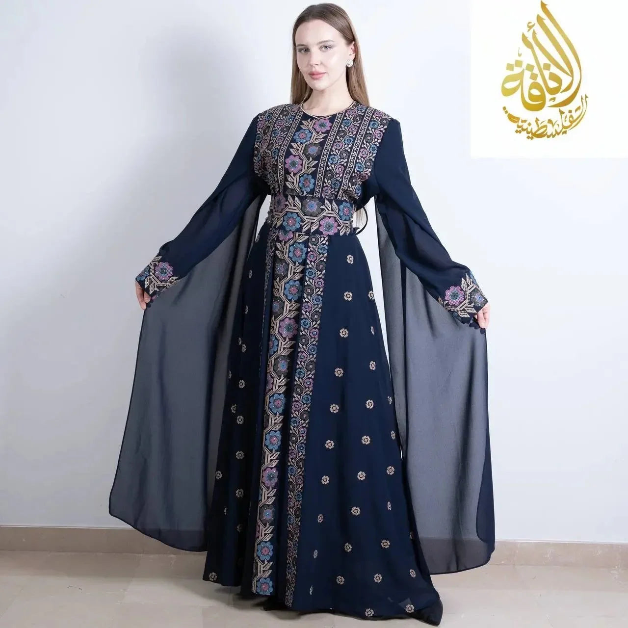 Elegant Embroidered Dress: Sophisticated Style for Any Occasion Palestinian Elegance