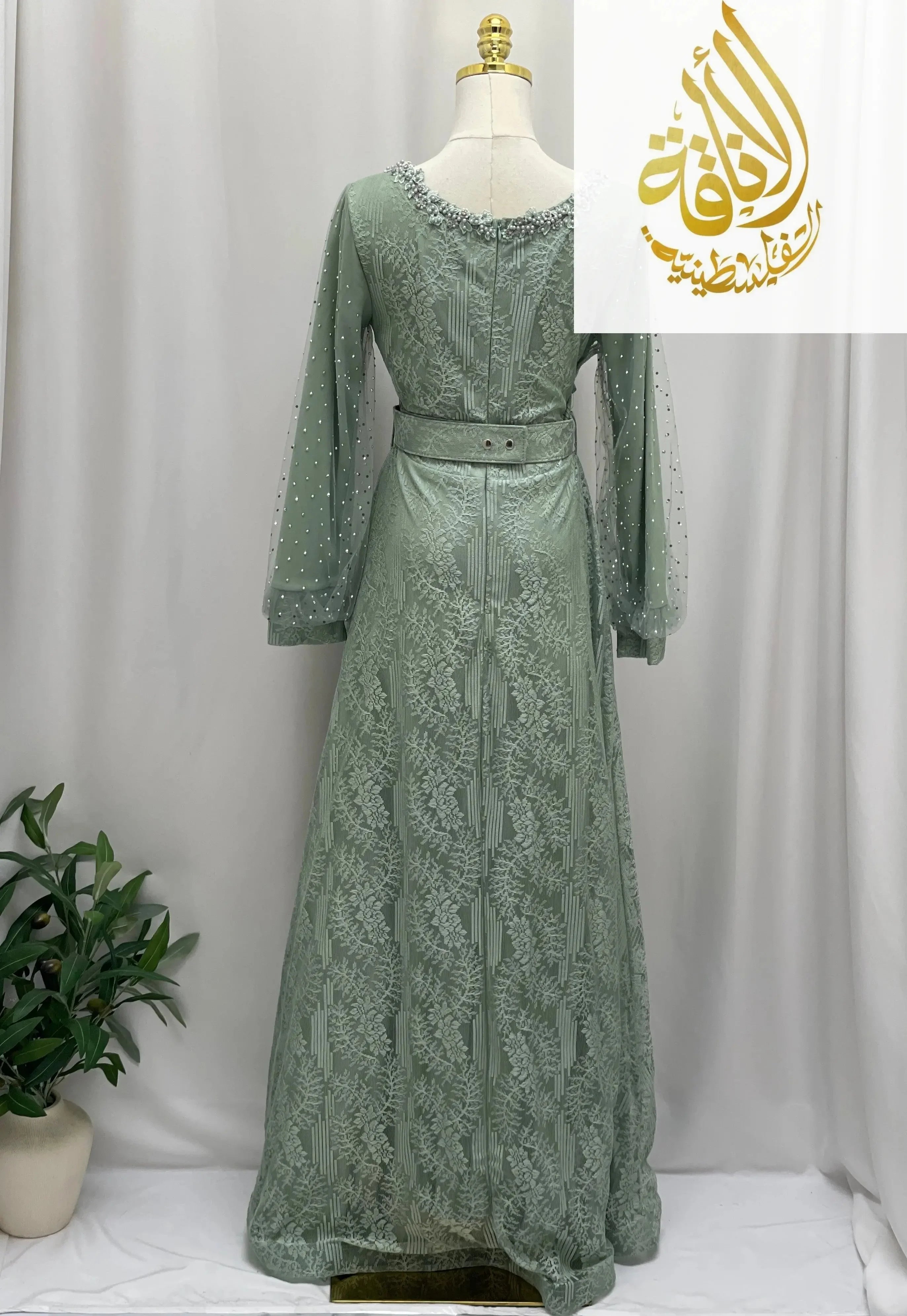 Elegant Lace Dress: Timeless Sophistication & Classic Beauty Palestinian Elegance