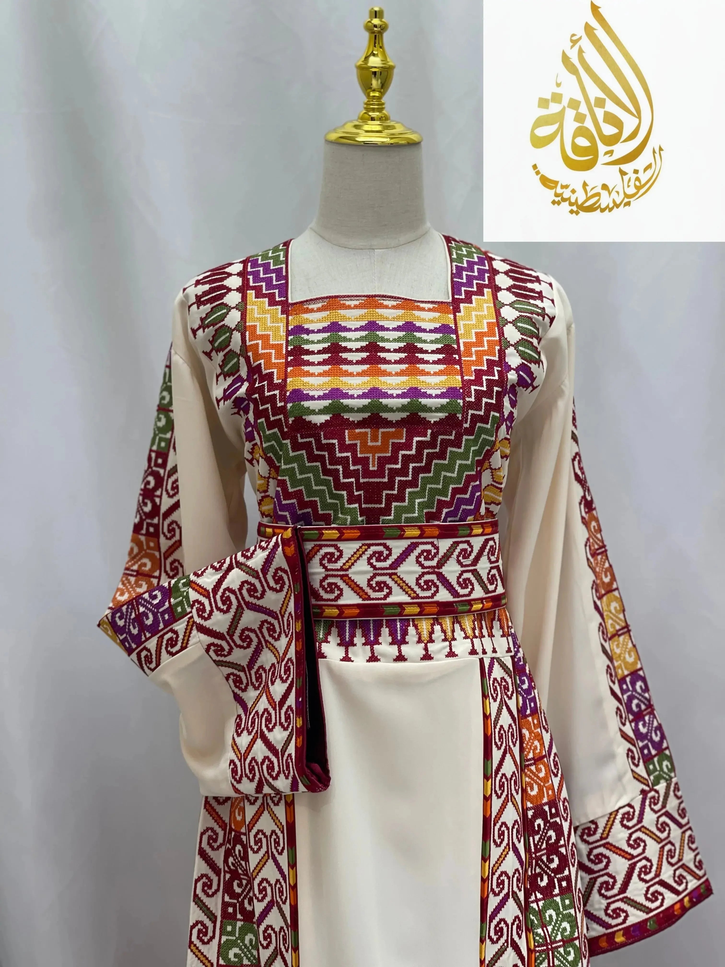 Embroidered Hearts Thoub: Timeless Elegance & Modern Charm Palestinian Elegance