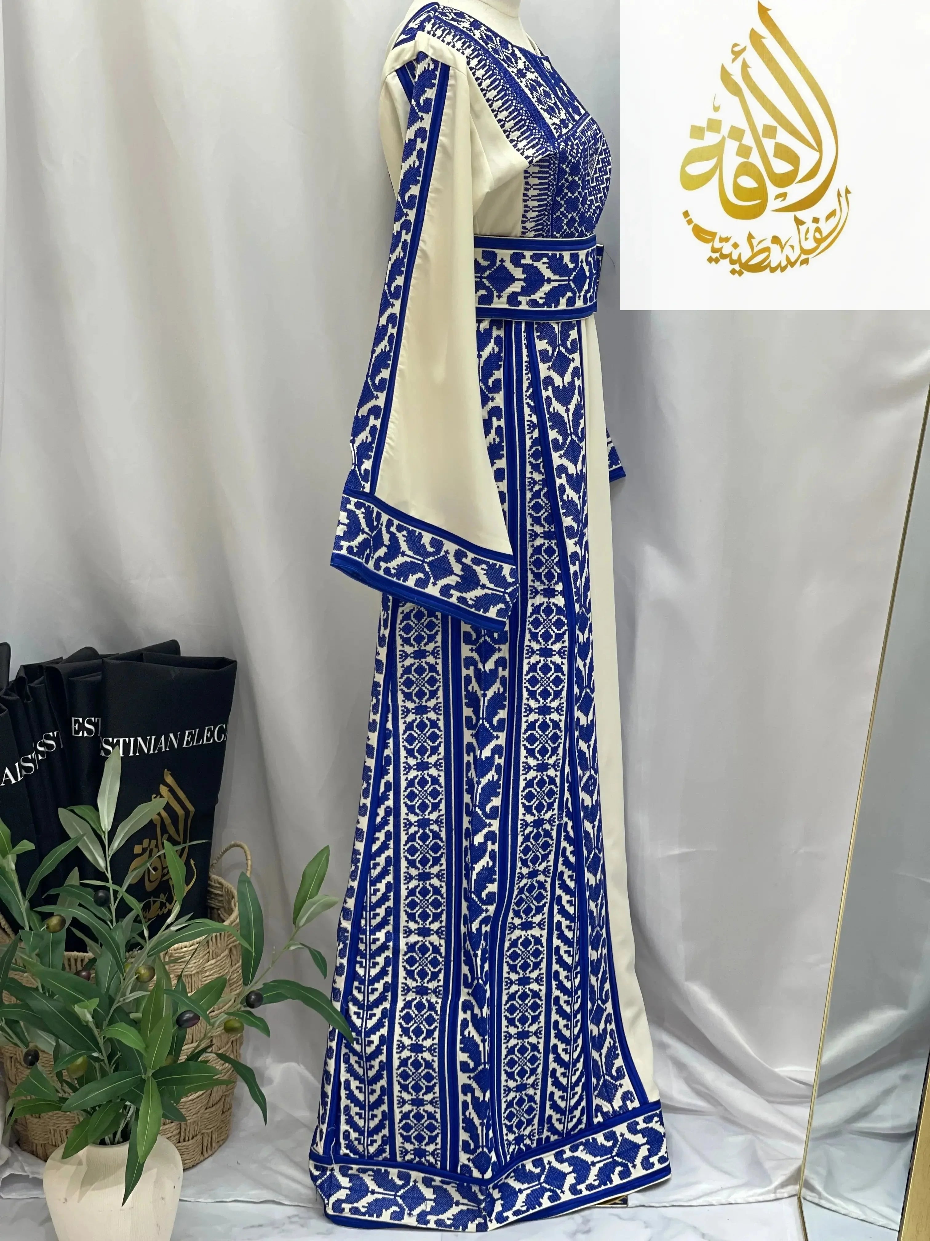 Embroidered Ivory-Royal Thoub: Luxurious Elegance & Unique Charm Palestinian Elegance