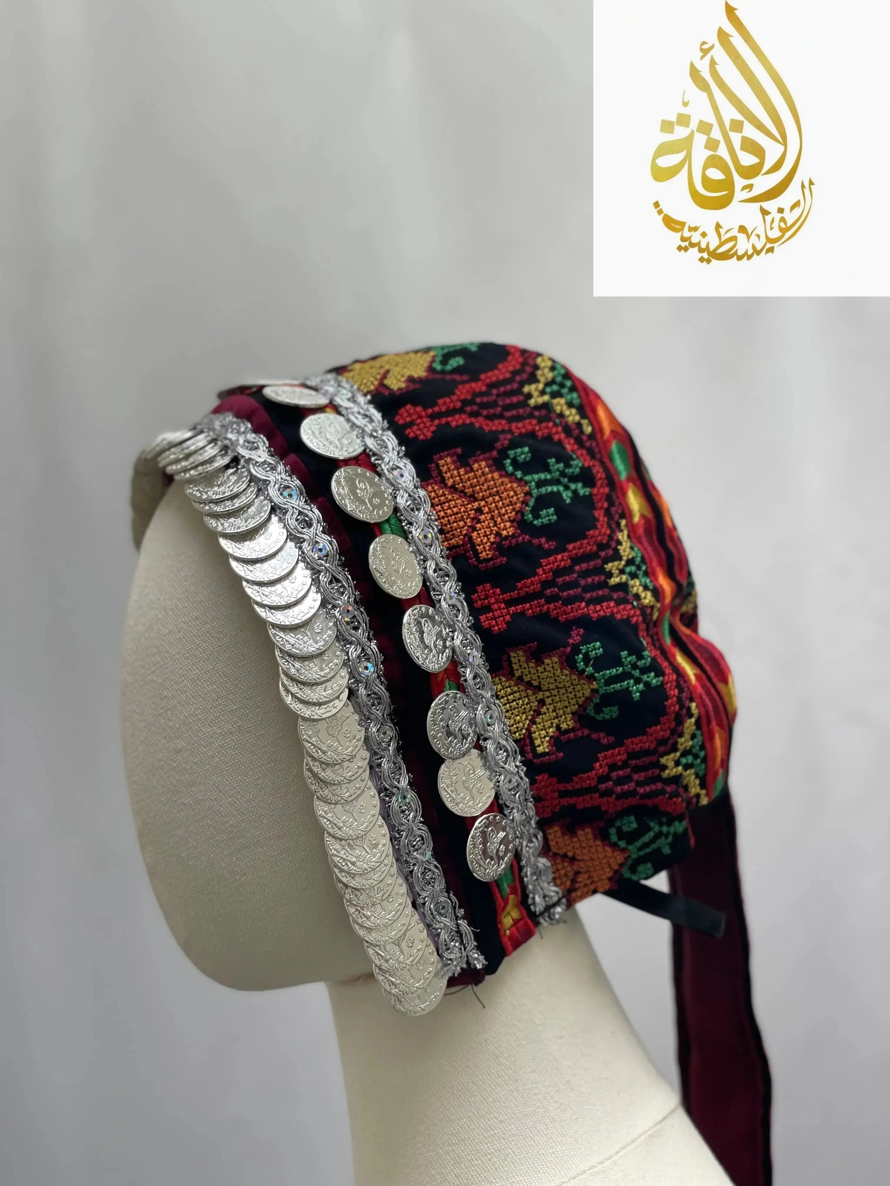 Exquisite Craftsmanship: Authentic Silver Liras Awka Palestinian Elegance