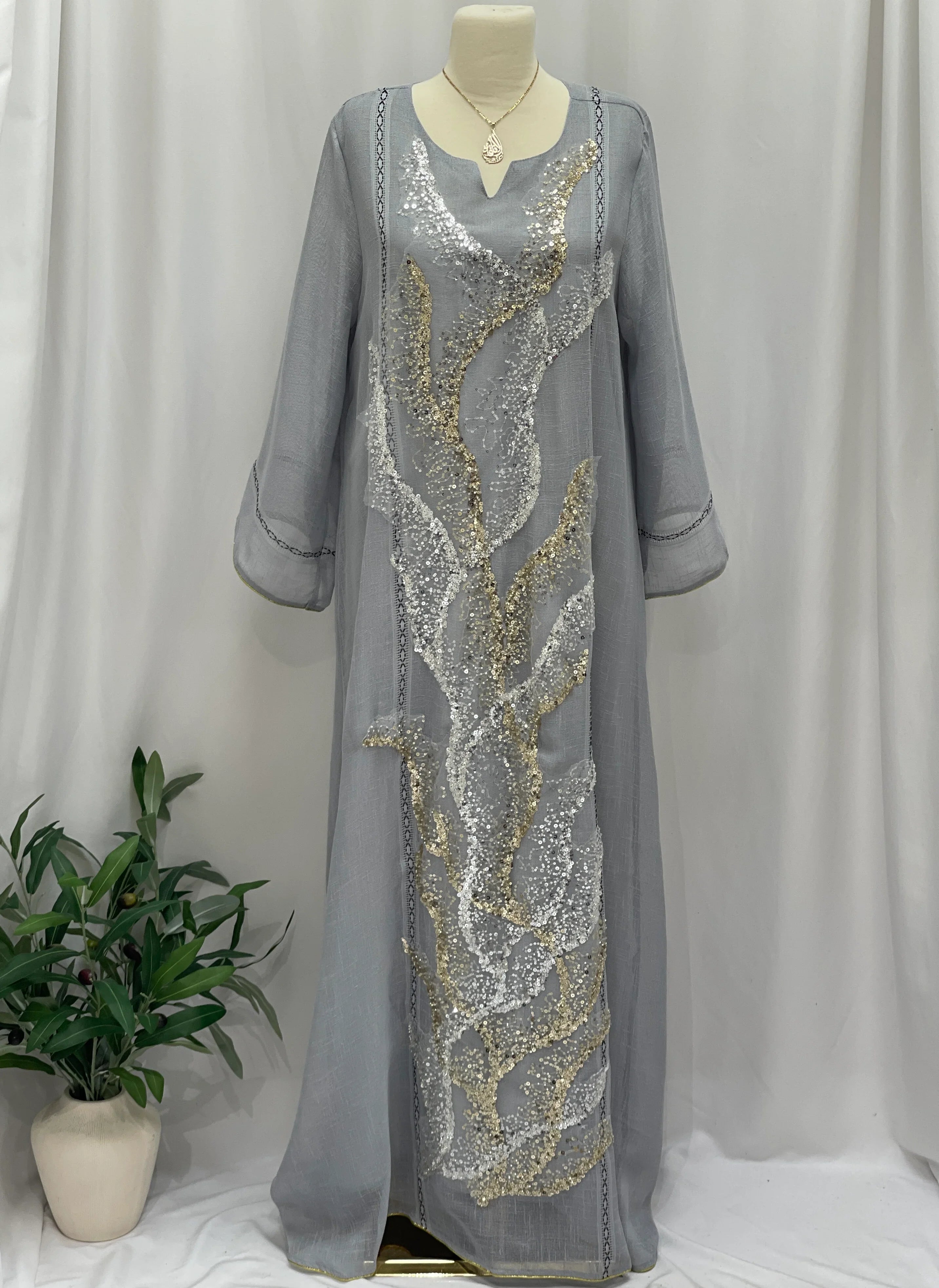 Elegance Kaftan – Flowing Comfort & Style - Palestinian Elegance