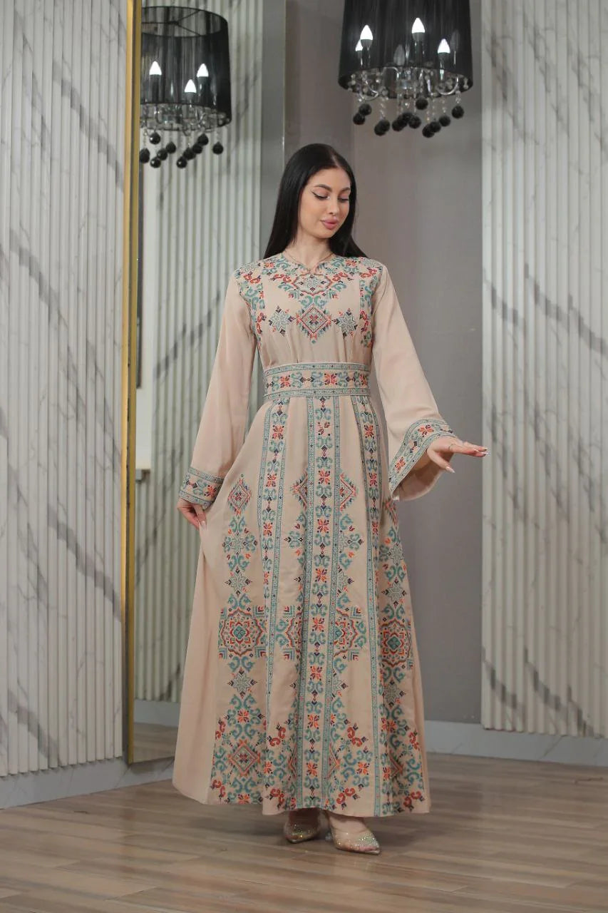 فستان فلسطيني مطرز – على الطراز التطرزي الكلاسيكي