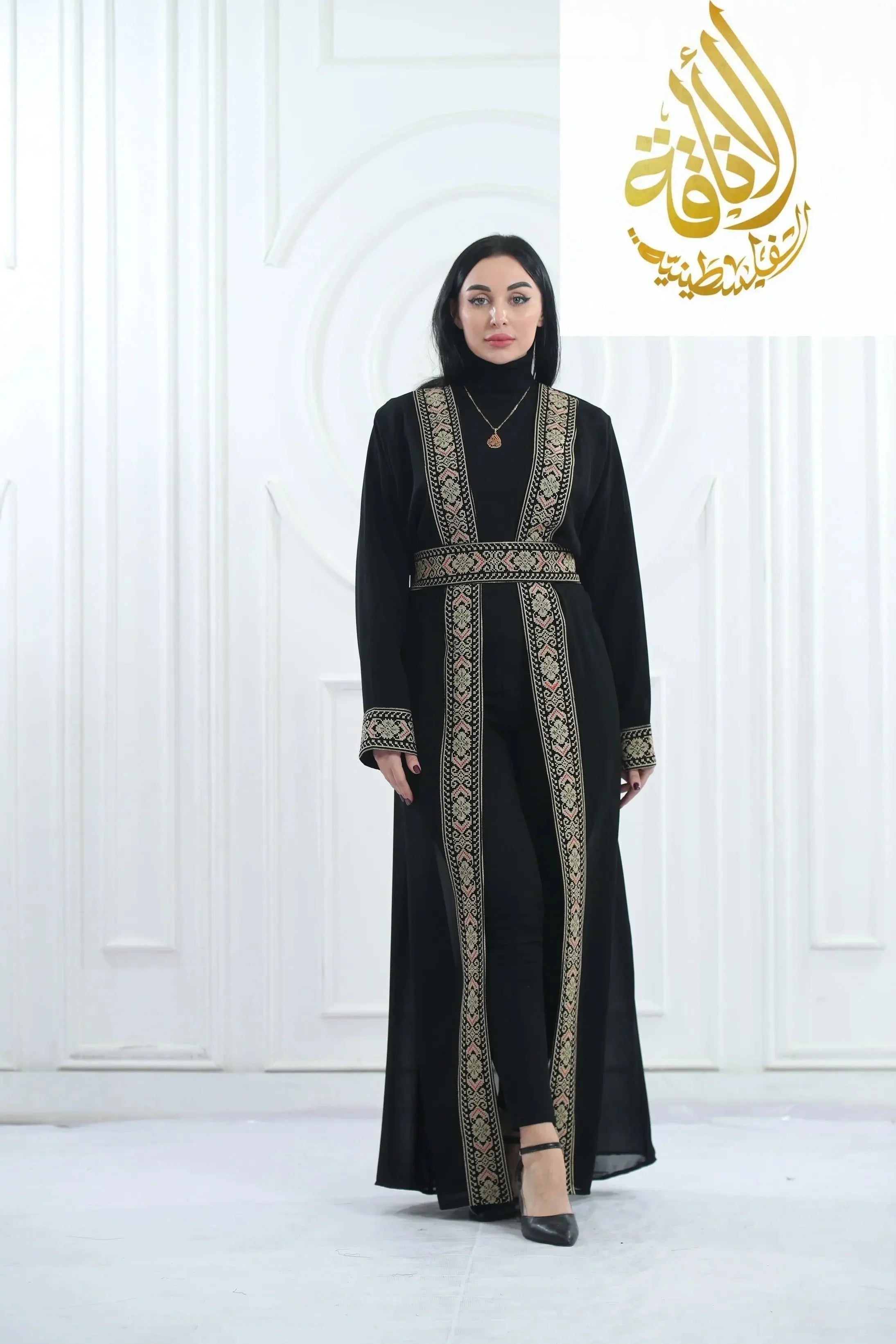Hala Embroidered Bisht: Luxurious Elegance & Intricate Craftsmanship Palestinian Elegance