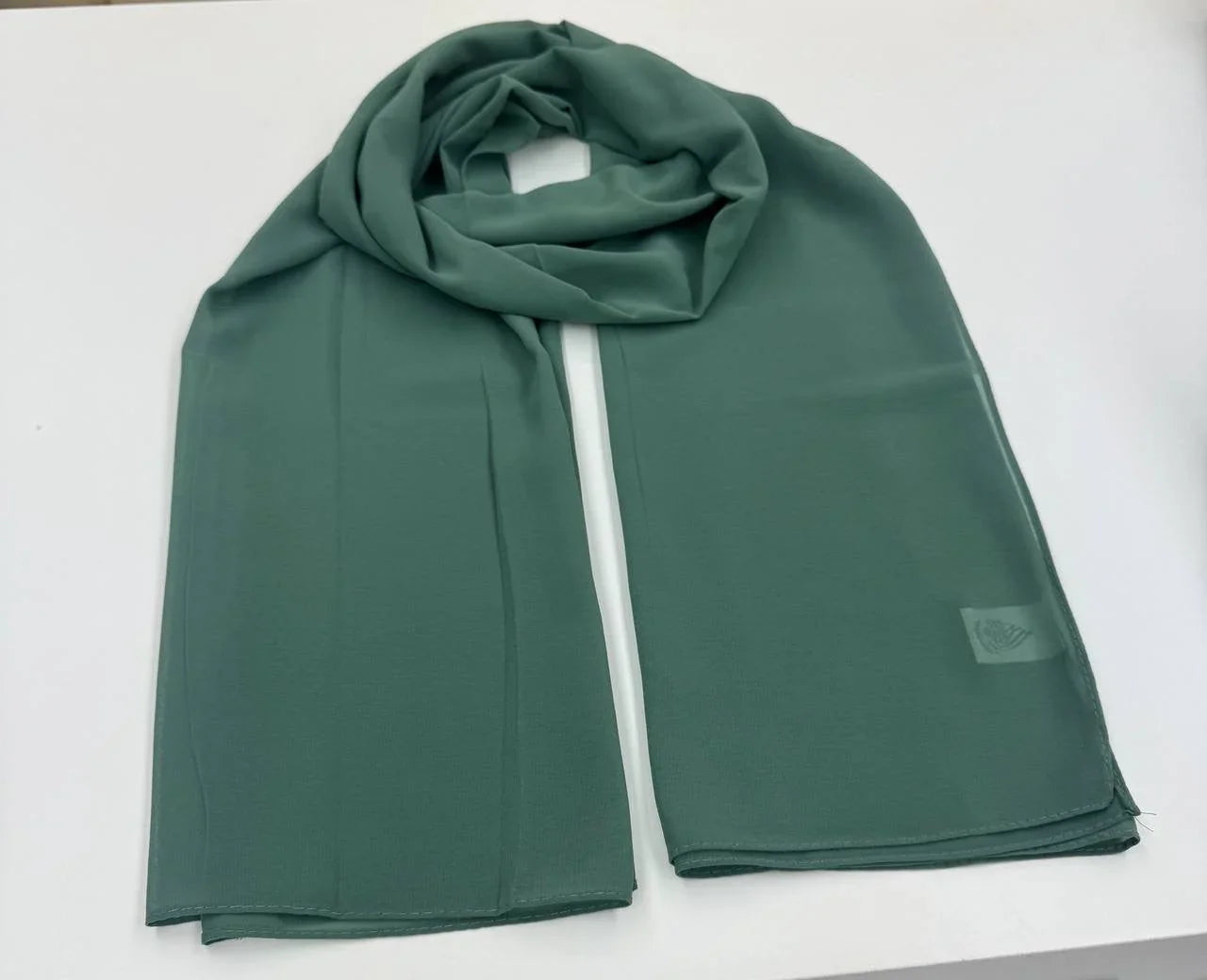 High quality Chiffon Hijab in elegant green color, perfect for versatile styling and comfort