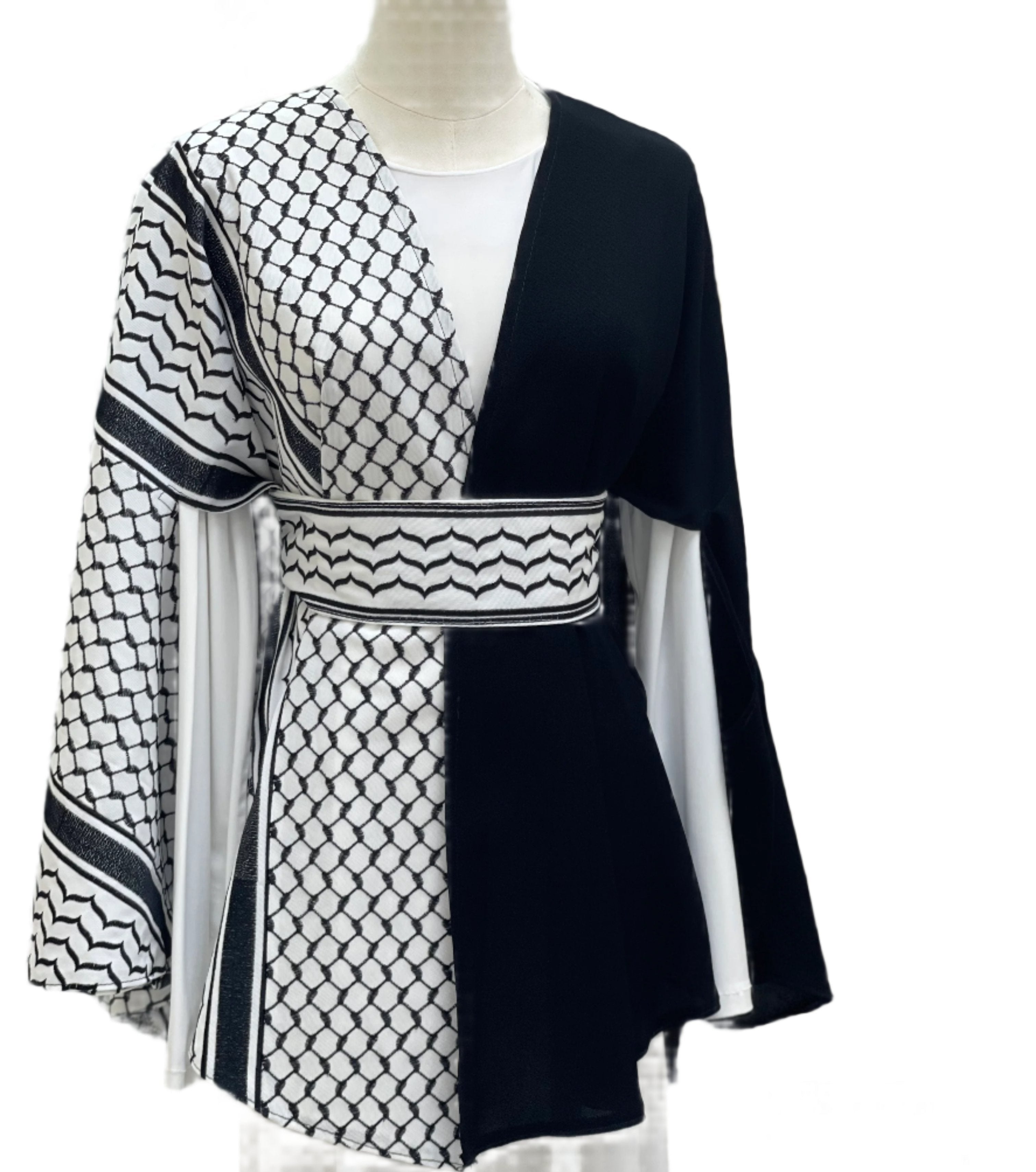 Kuffia Cape: Versatile Style and Timeless Elegance Palestinian Elegance