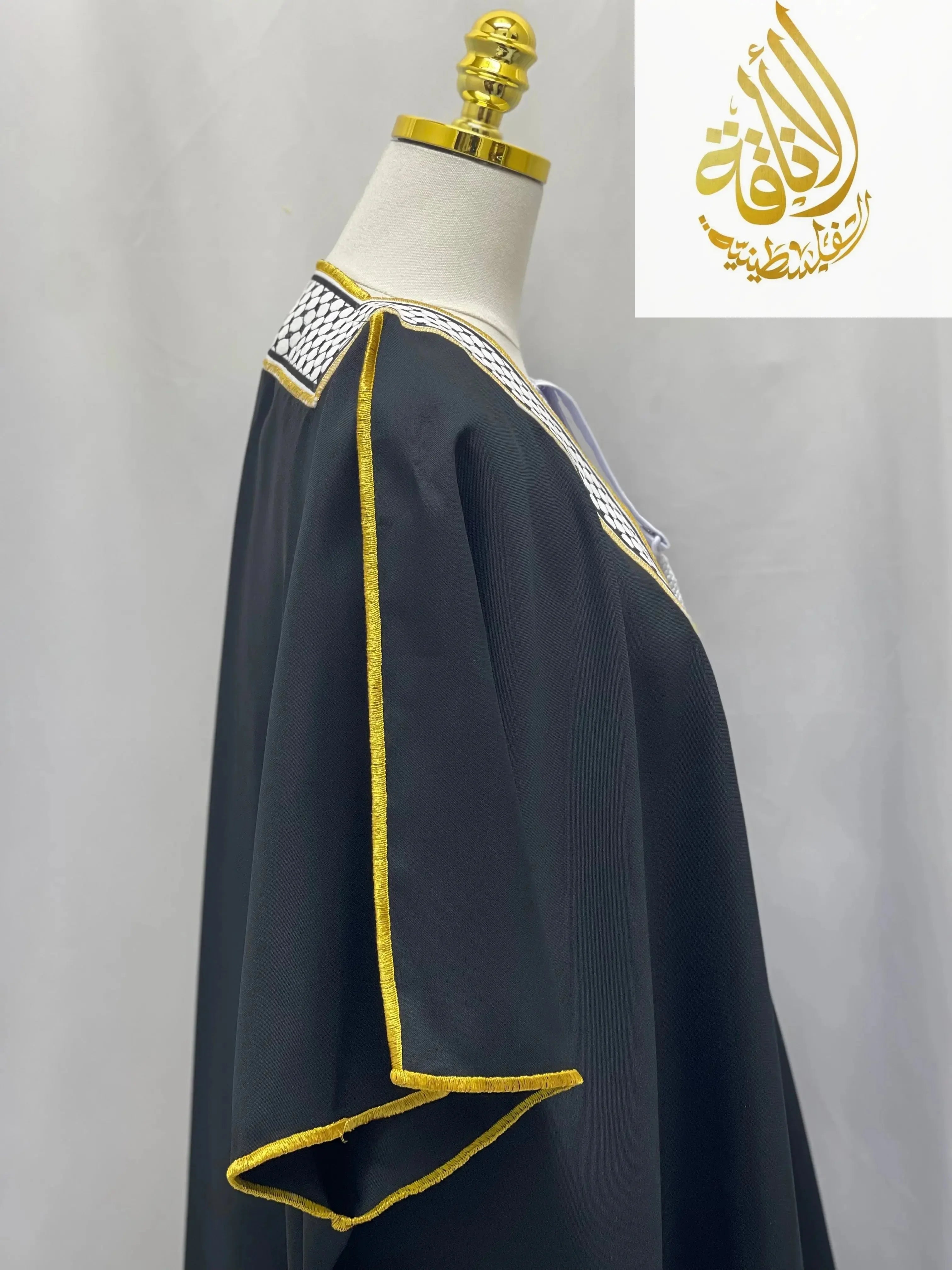 Palestinian Elegance men thobe with black fabric and gold trim keffiyeh bisht for sale