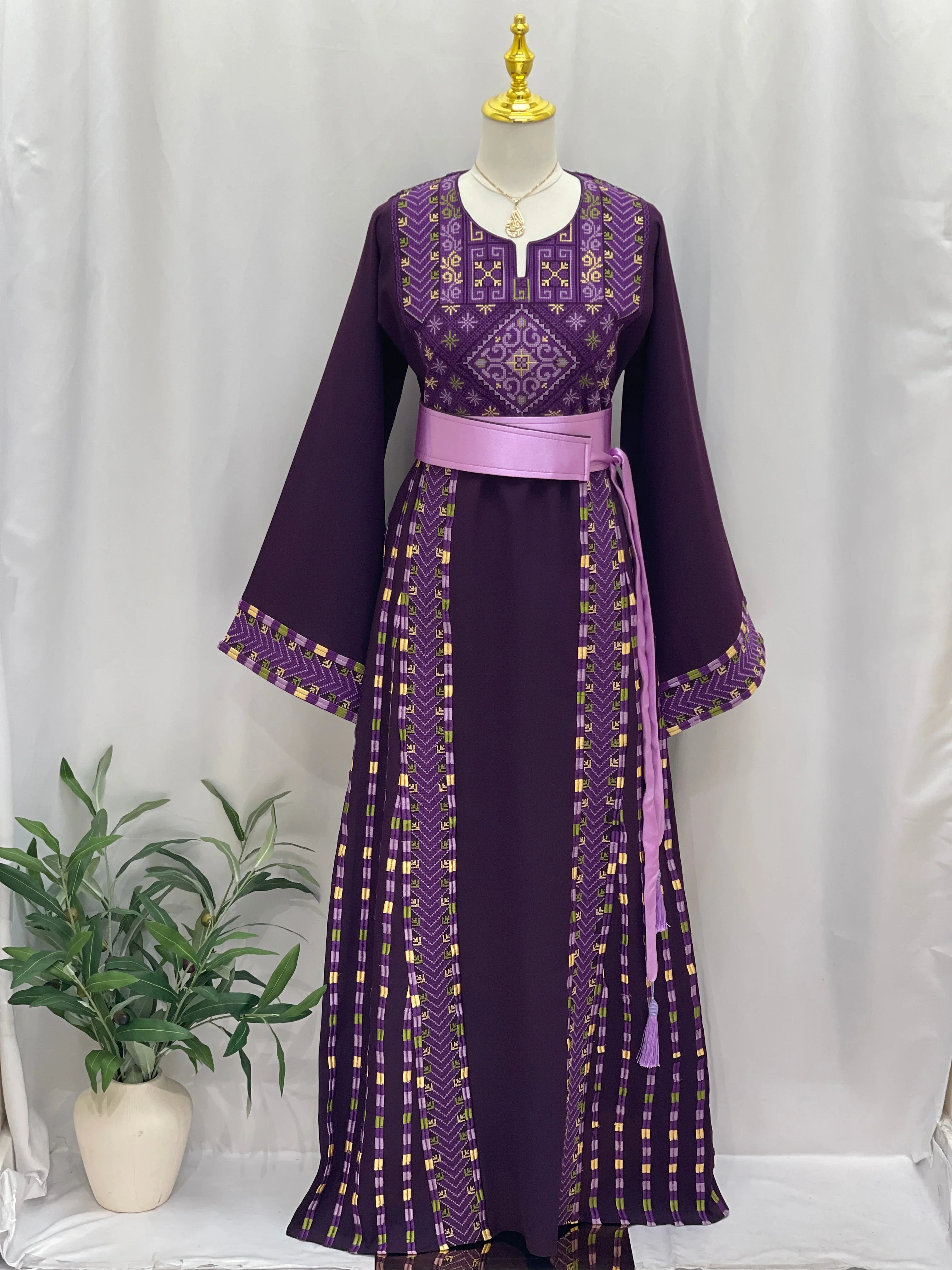 Lavender Heritage Embroidered Thobe with intricate embroidery and matching belt for elegant occasions