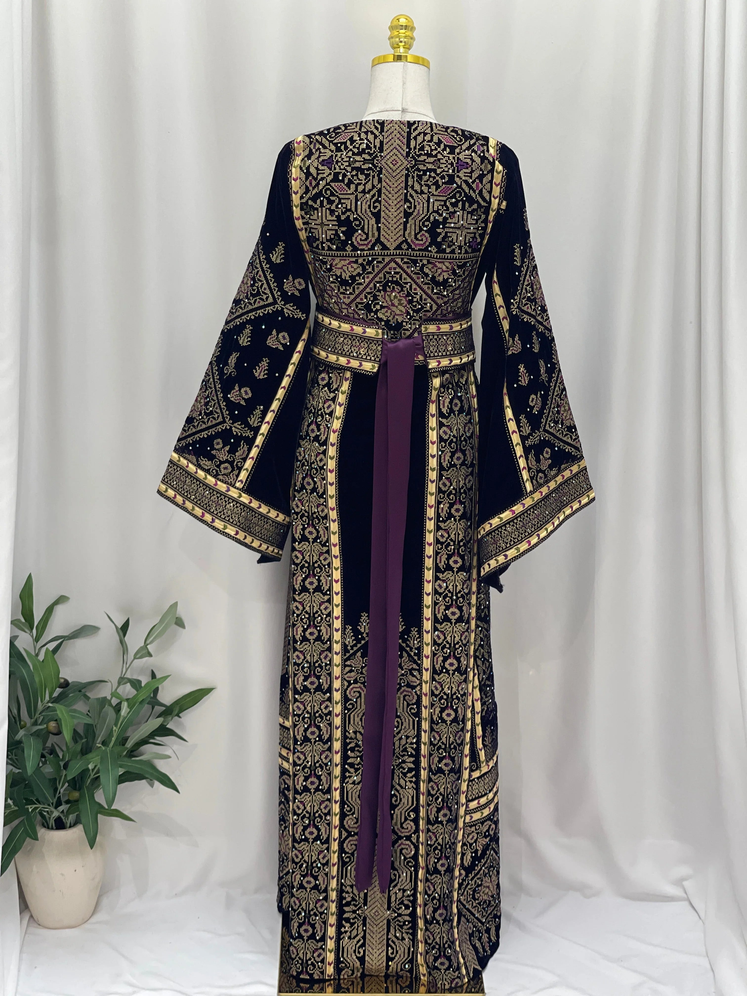 Lavine Velvet Embroidered Thobe Palestinian Elegance