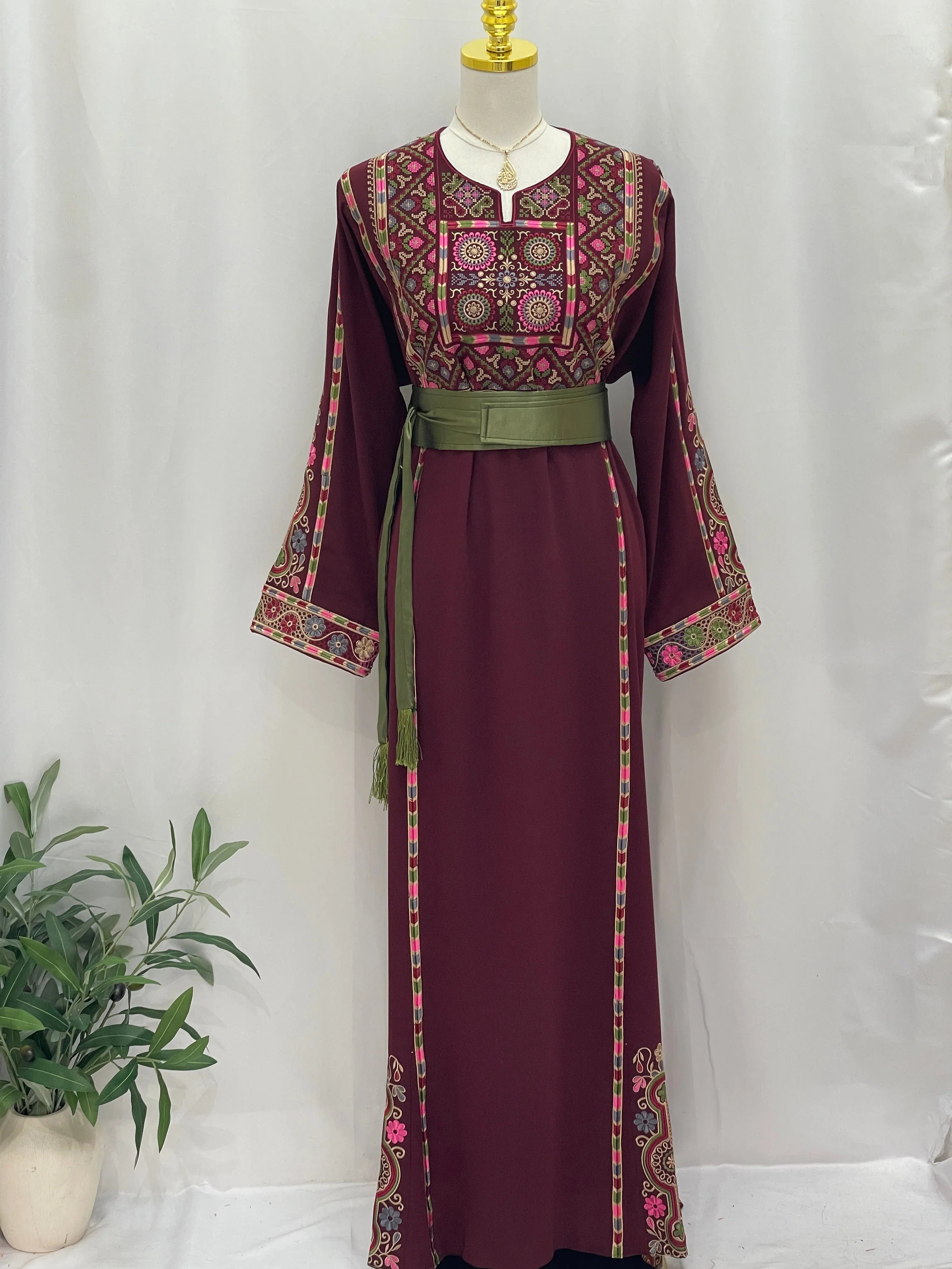 Layan Embroidered Thoub: Perfect For Cultural Occasions And Elegant Gatherings Palestinian Elegance