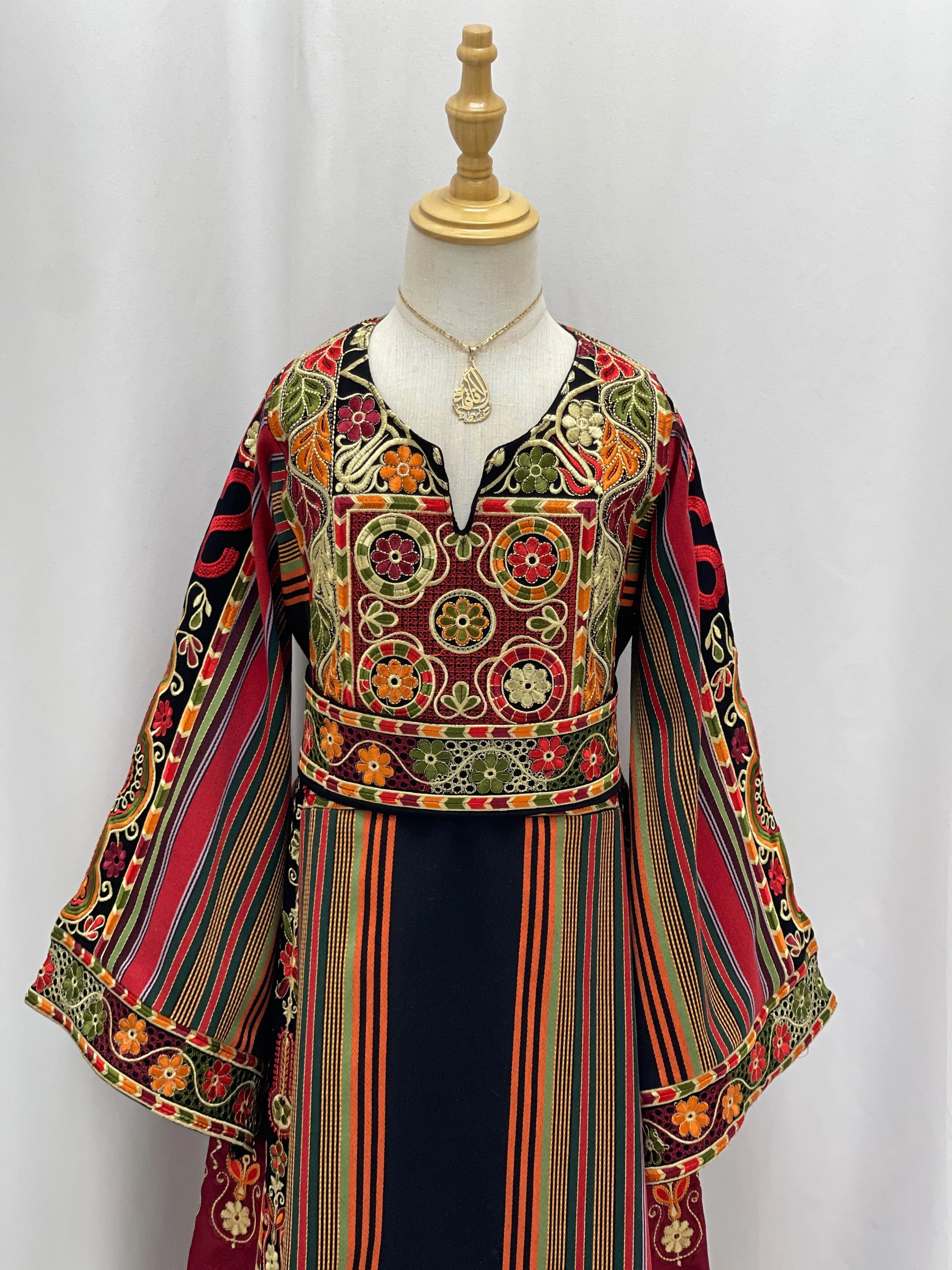 Lujain  Girls Majdalawi Embroidered Thoub Palestinian Elegance