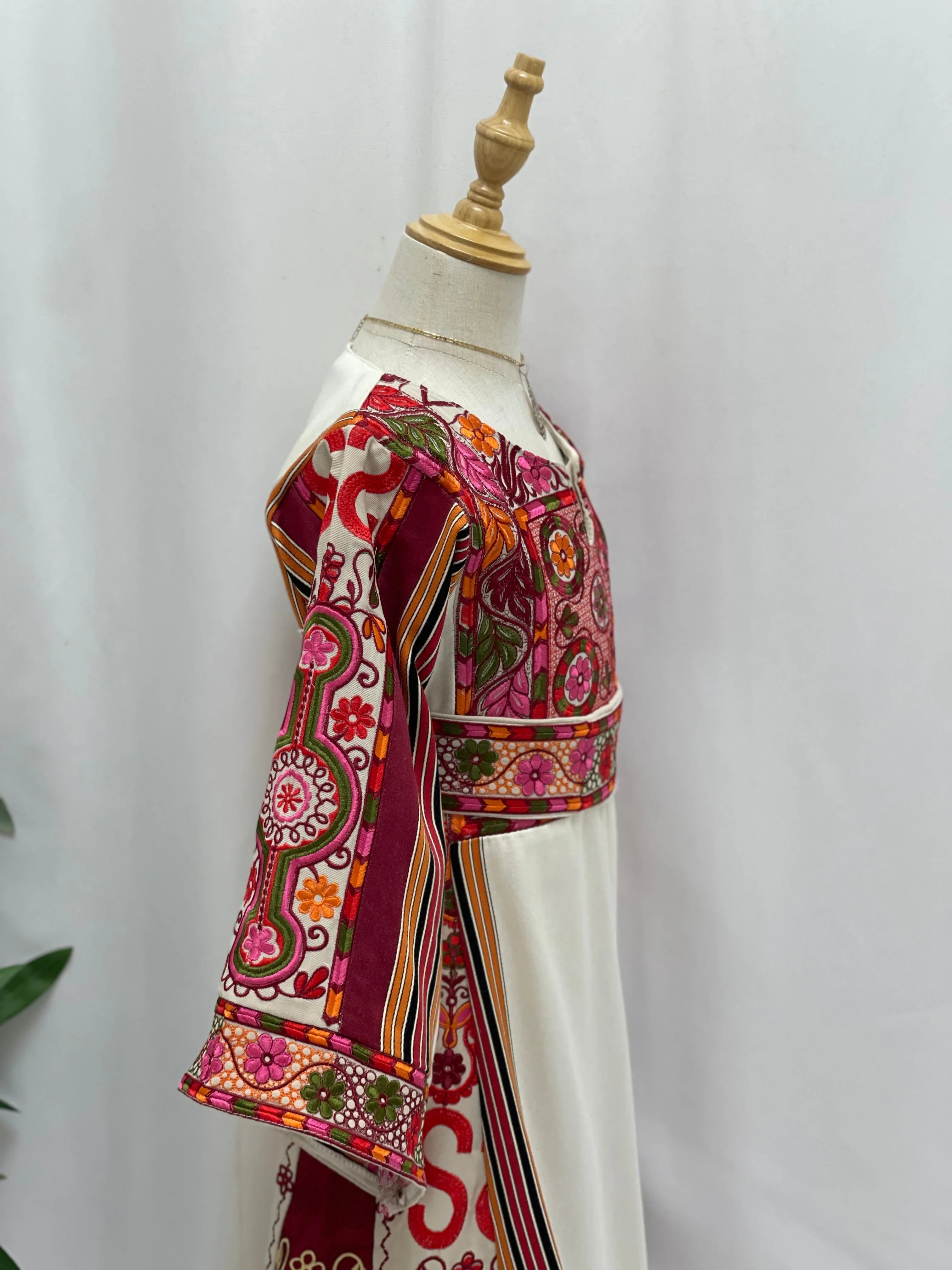 Lujain  Girls Majdalawi Embroidered Thoub Palestinian Elegance