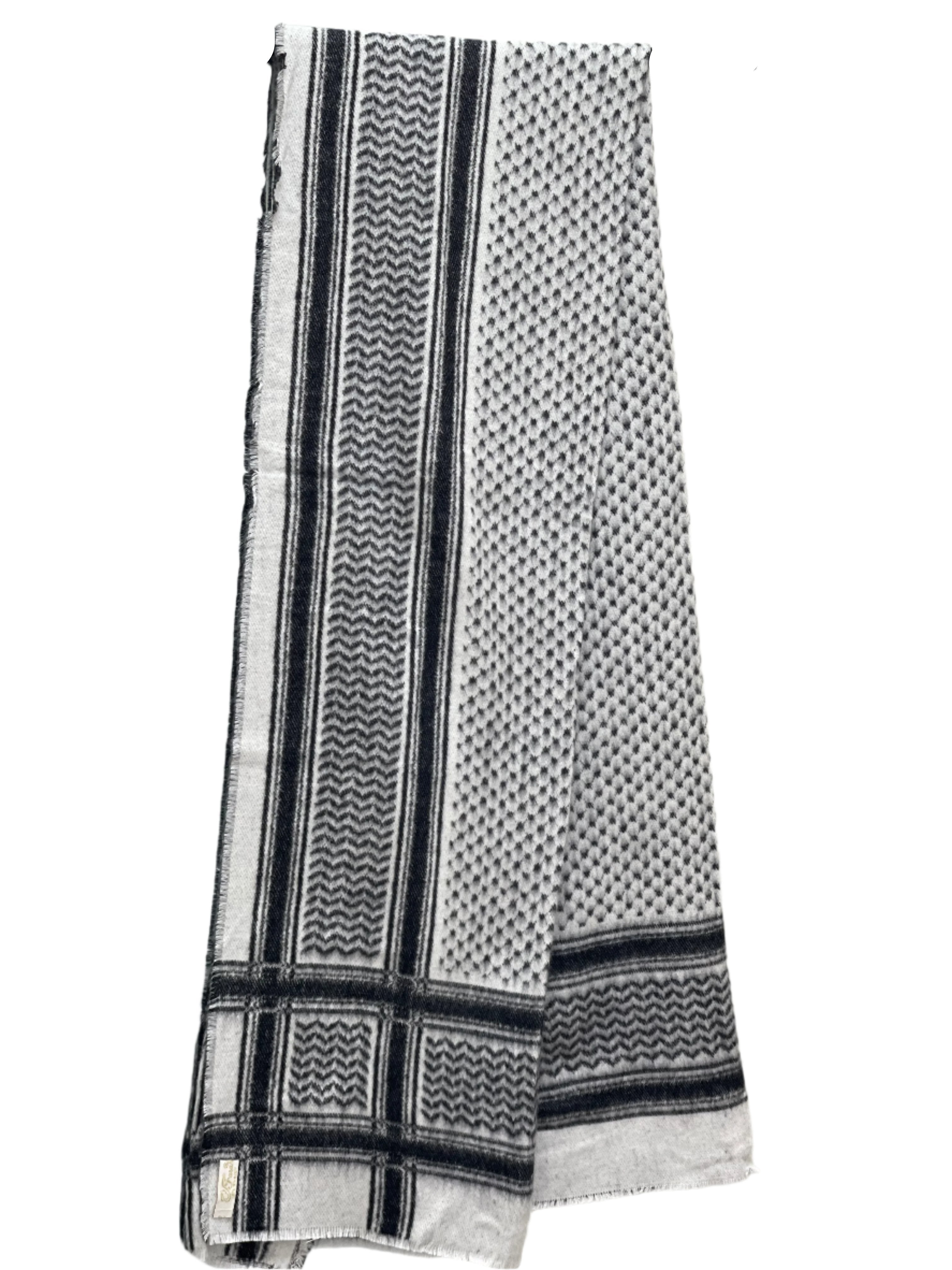 Luxurious Comfort: Cashmere Kufiyeh Shoulder Shawl Palestinian Elegance