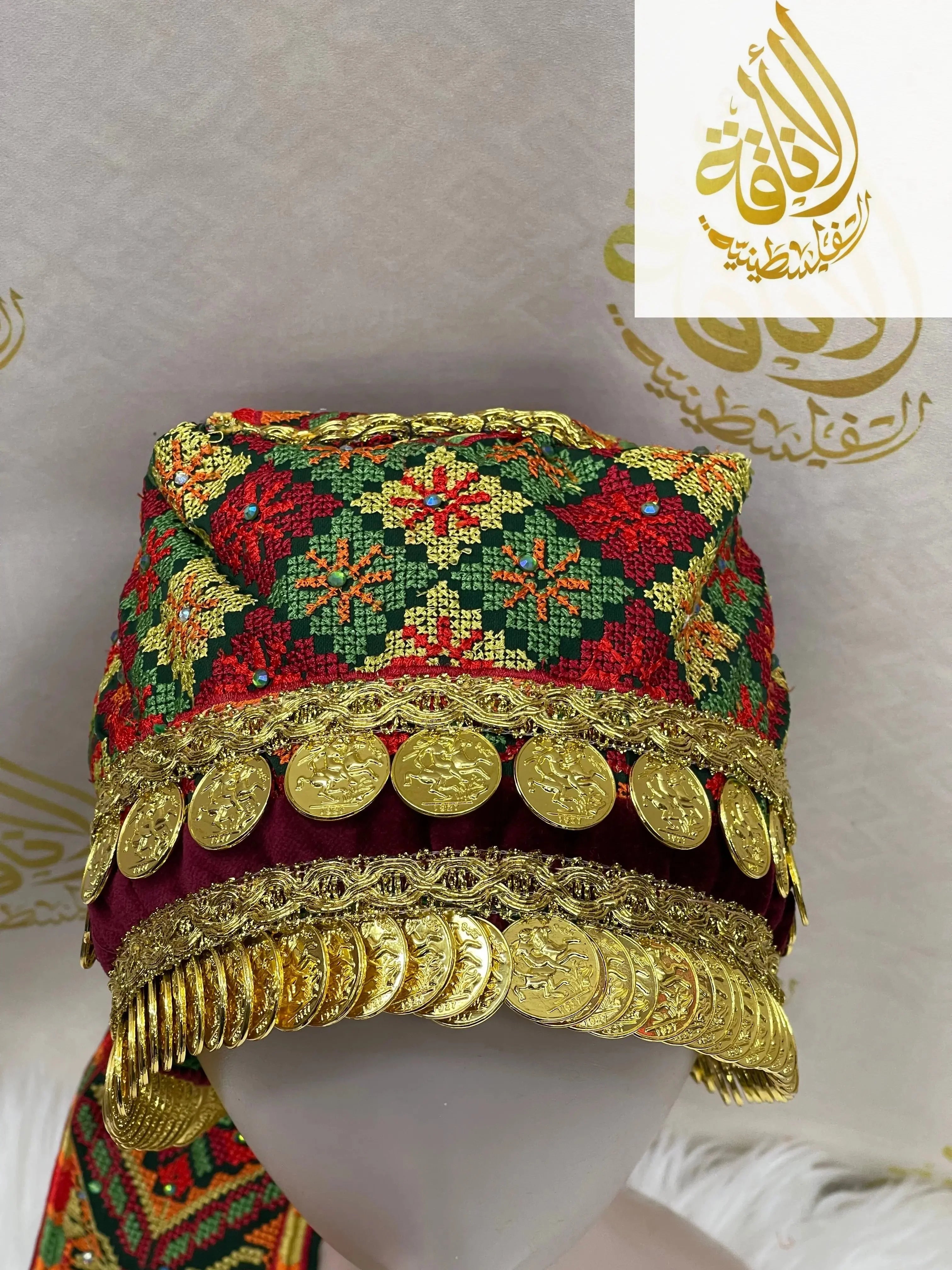 Luxurious Elegance: Awka Gold Liras Collectiong Palestinian Elegance