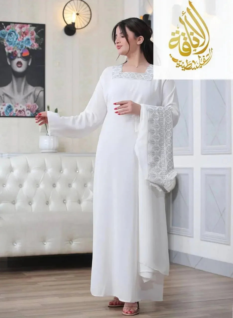 Luxurious Sanabel Kaftan Set - Gold & Silver Reed Silk Elegance Palestinian Elegance