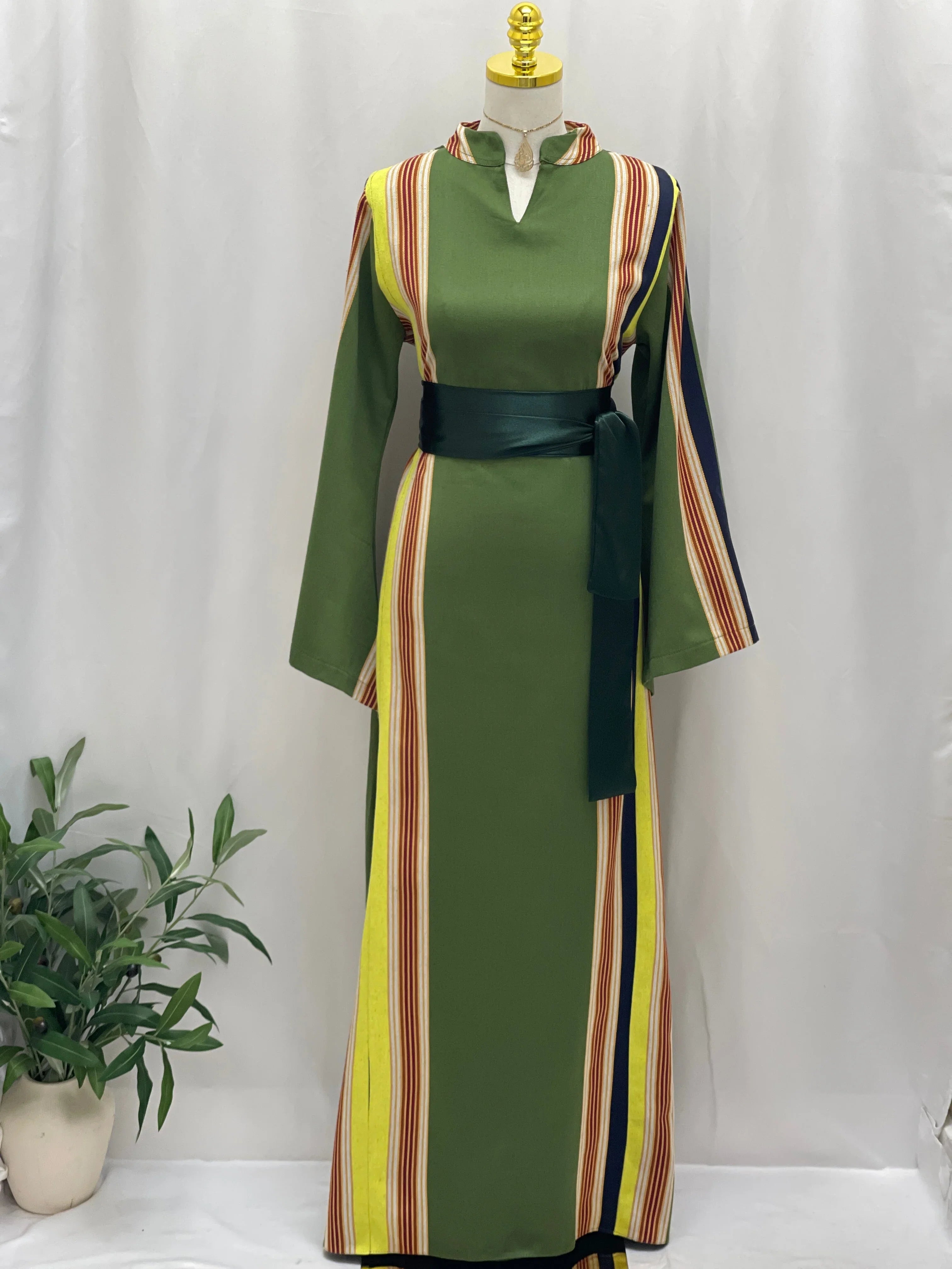 Majdalawi Essence Dress: Perfect For Elegant Gatherings Palestinian Elegance