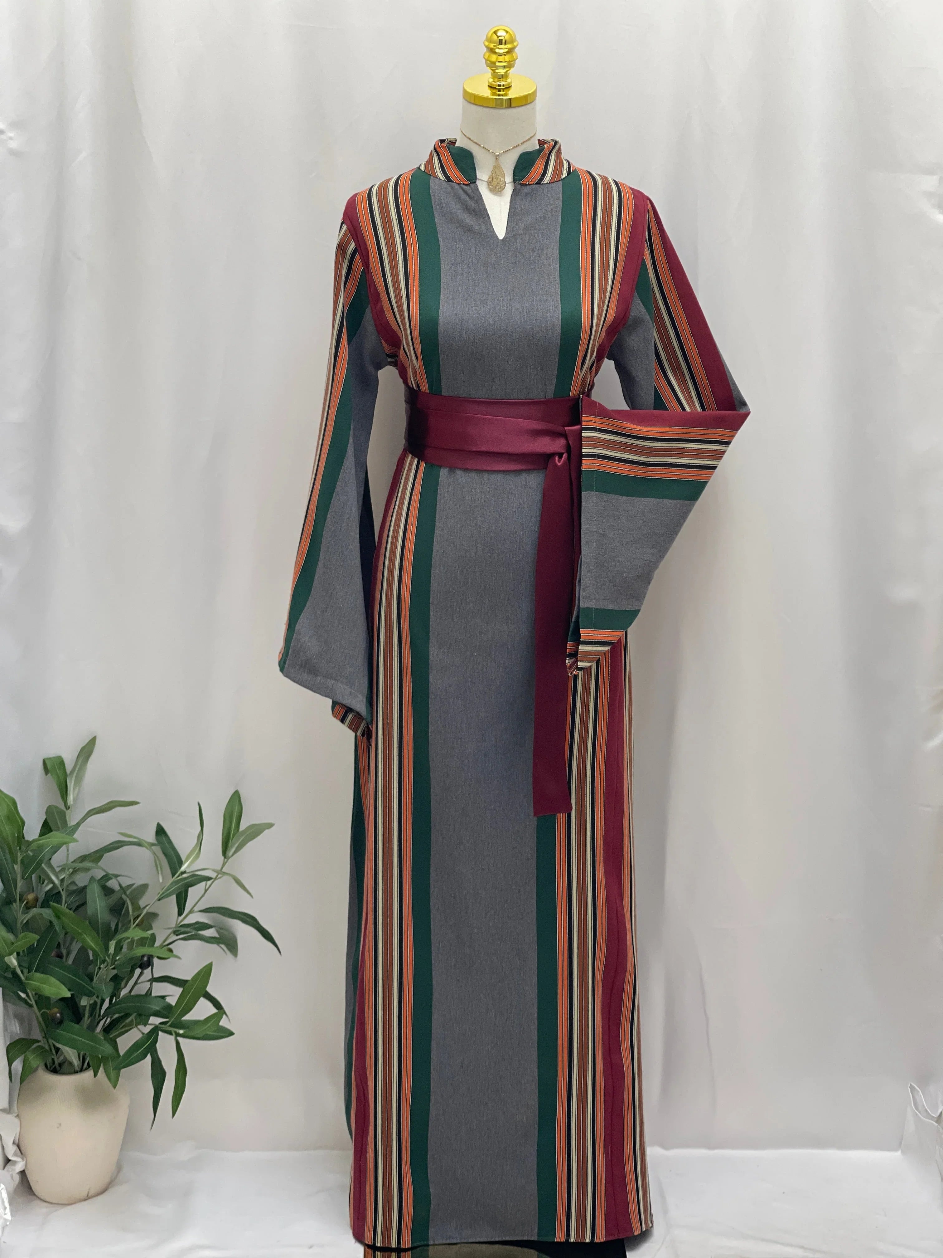 Majdalawi Essence Dress: Perfect For Elegant Gatherings Palestinian Elegance